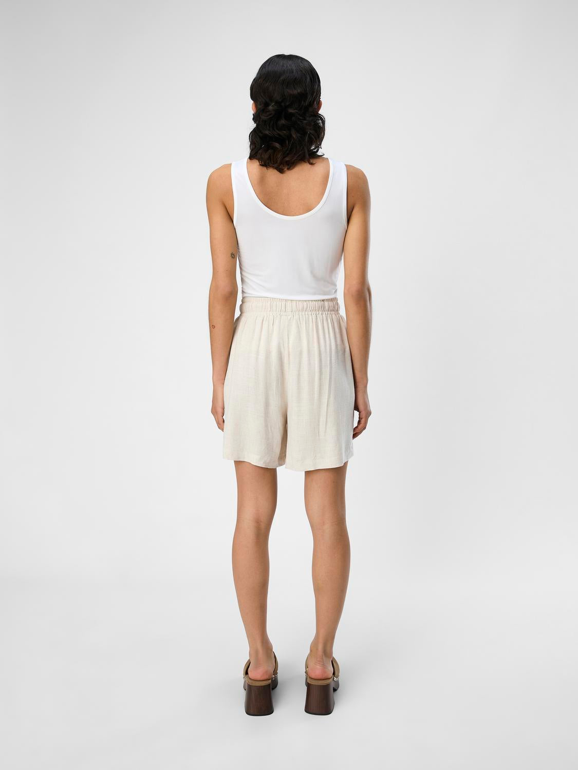 Object Sanne HW Wide Shorts Sandshell