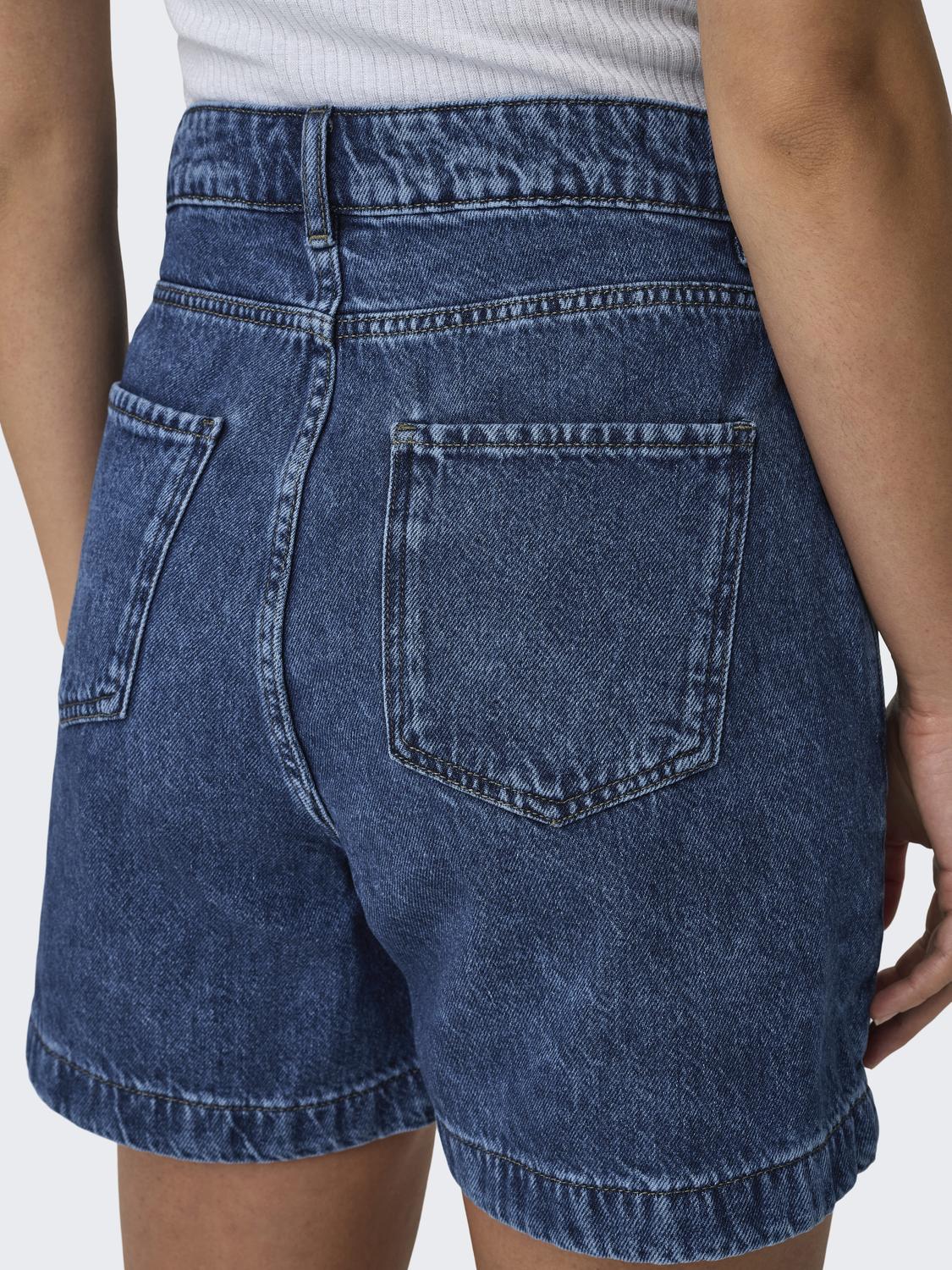 Only Petra HW Loose Denim Shorts Medium Blue Denim
