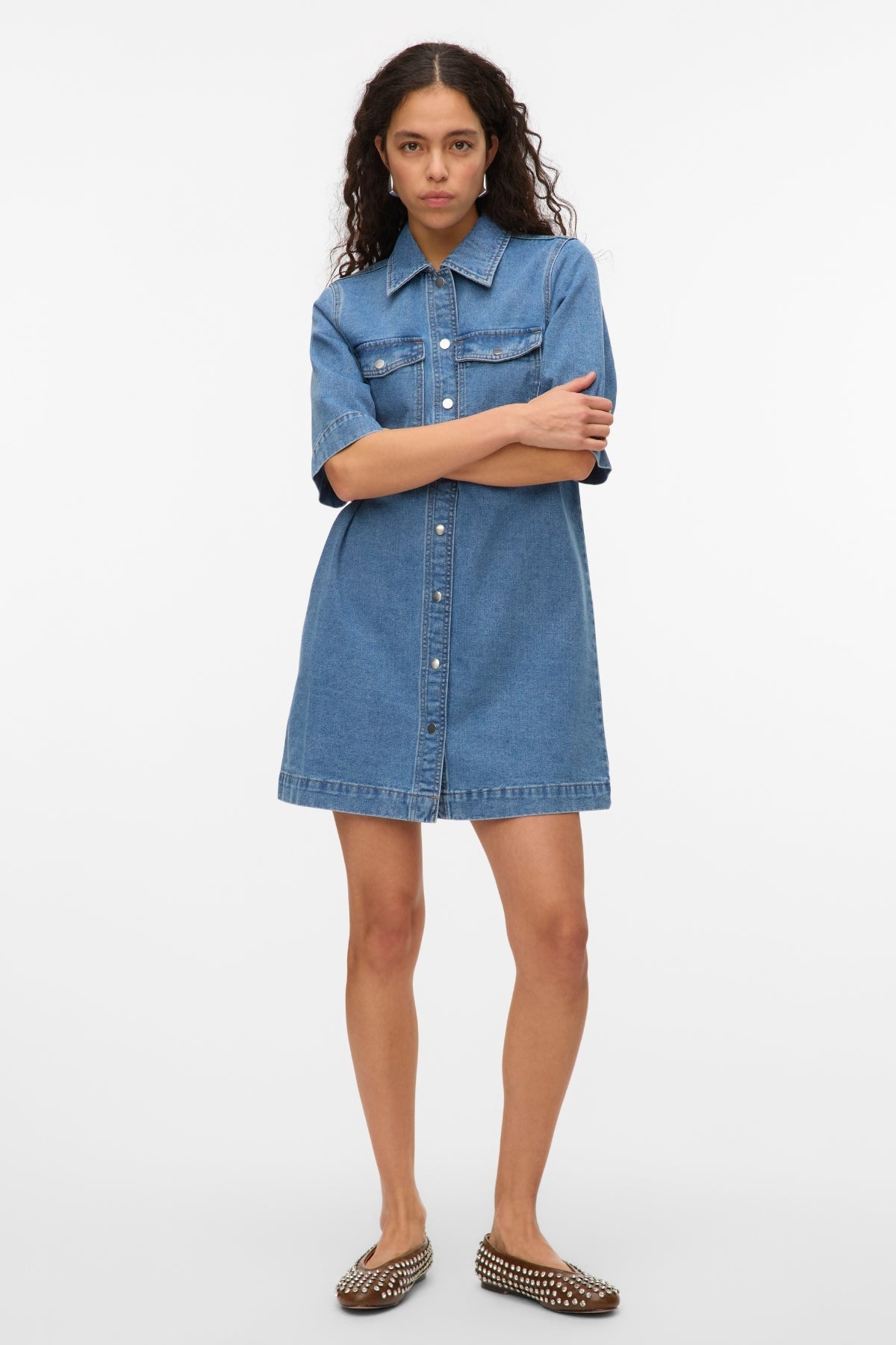 Fenja Kort Denim Kjole - Medium Blå Denim