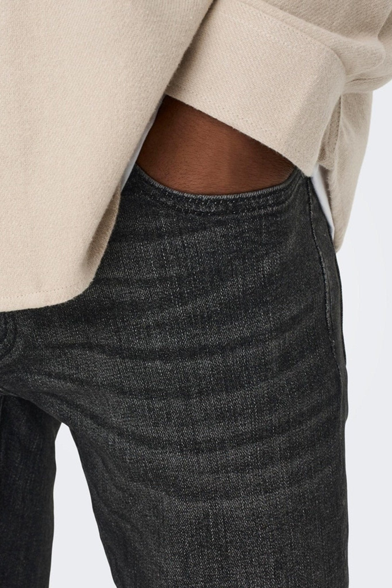 Loom Slim Black Jeans - Sort Online salg