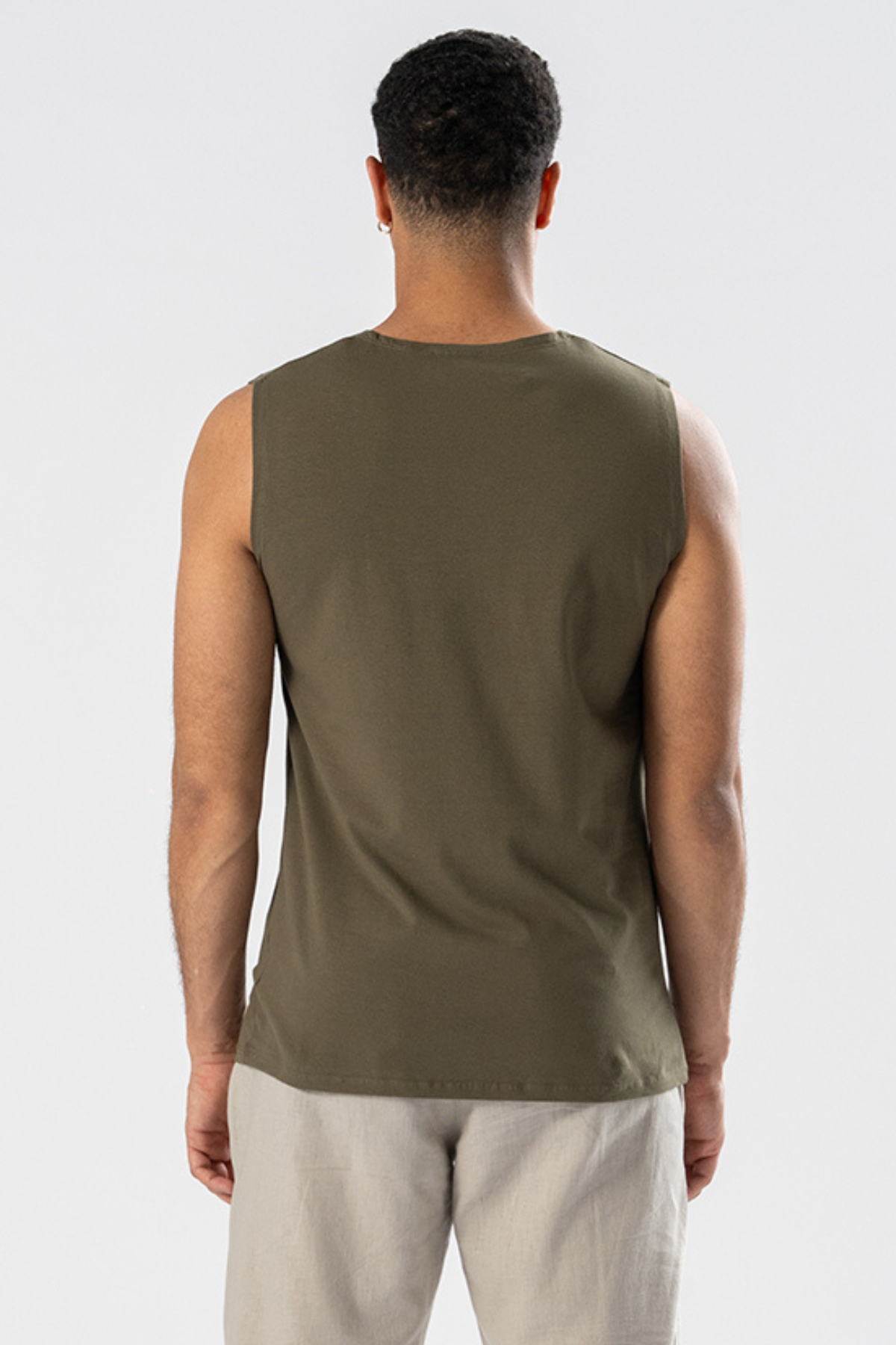 Sleeveless Tee - Oliven Rabat