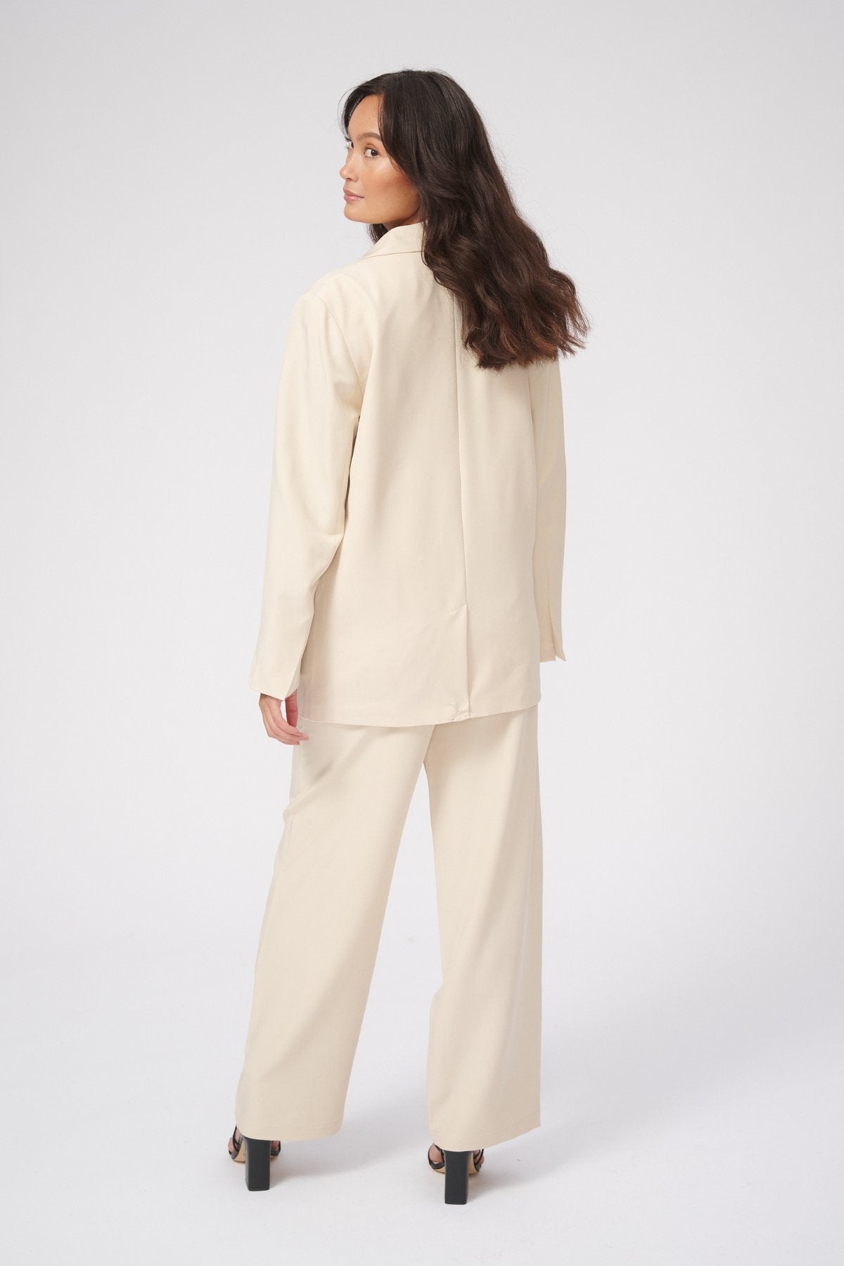 Oversized Suit - Beige (V.I.P)