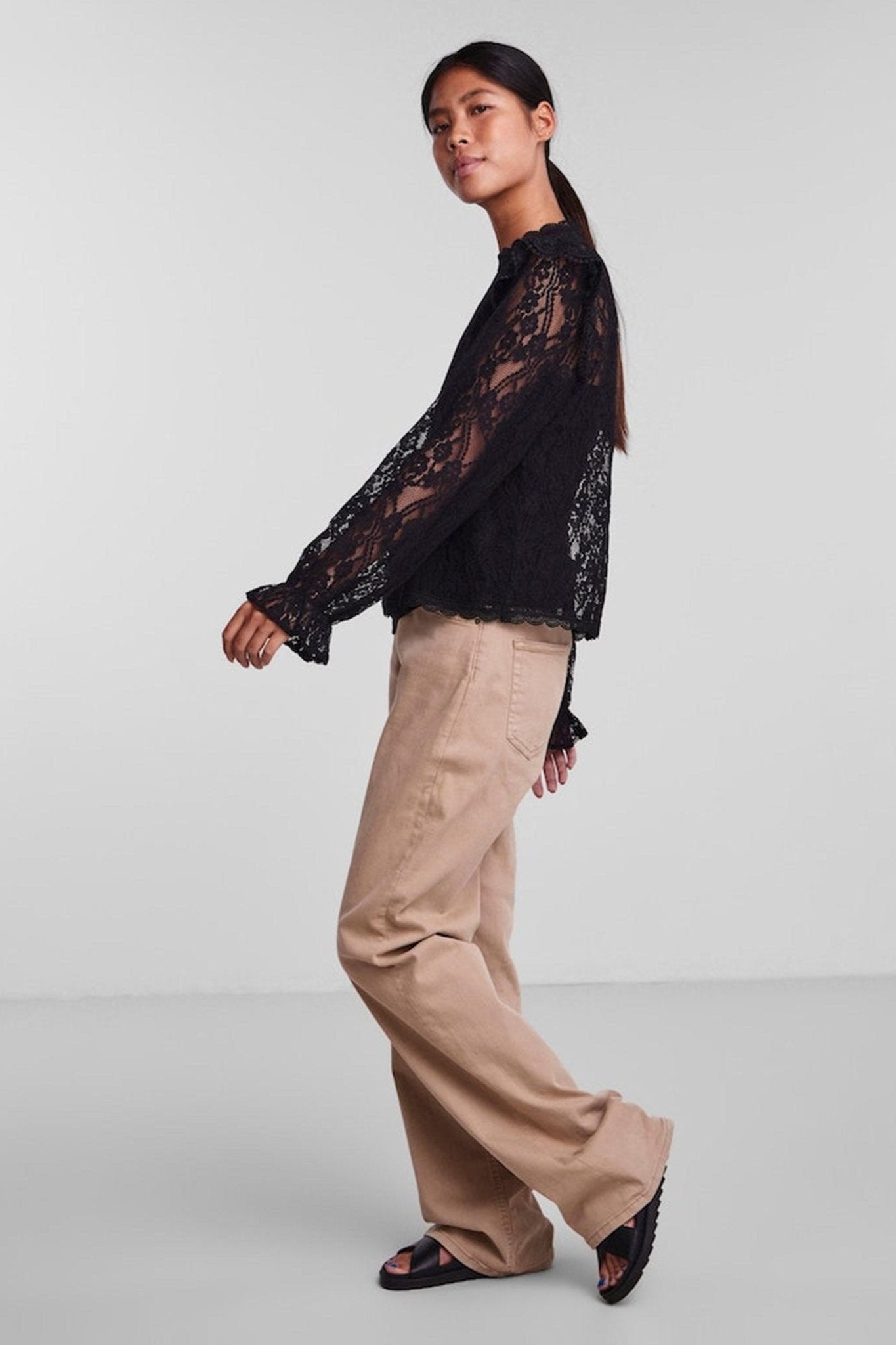 Allie Lace Bluse - Sort Online
