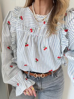 Stories From The Atelier The Cherry One Bluse White Levere