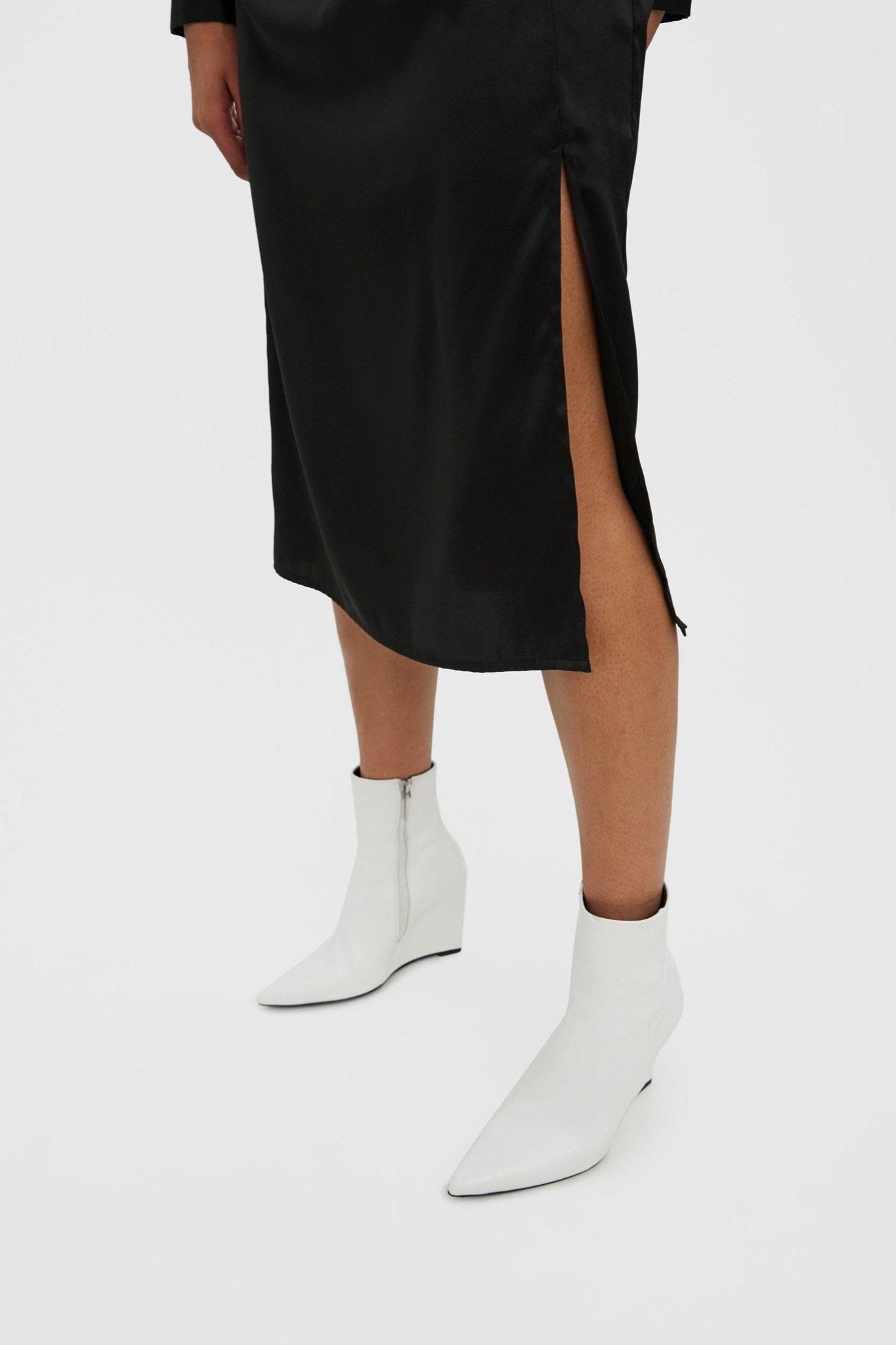 Kleo Calf Skjortekjole - Sort
