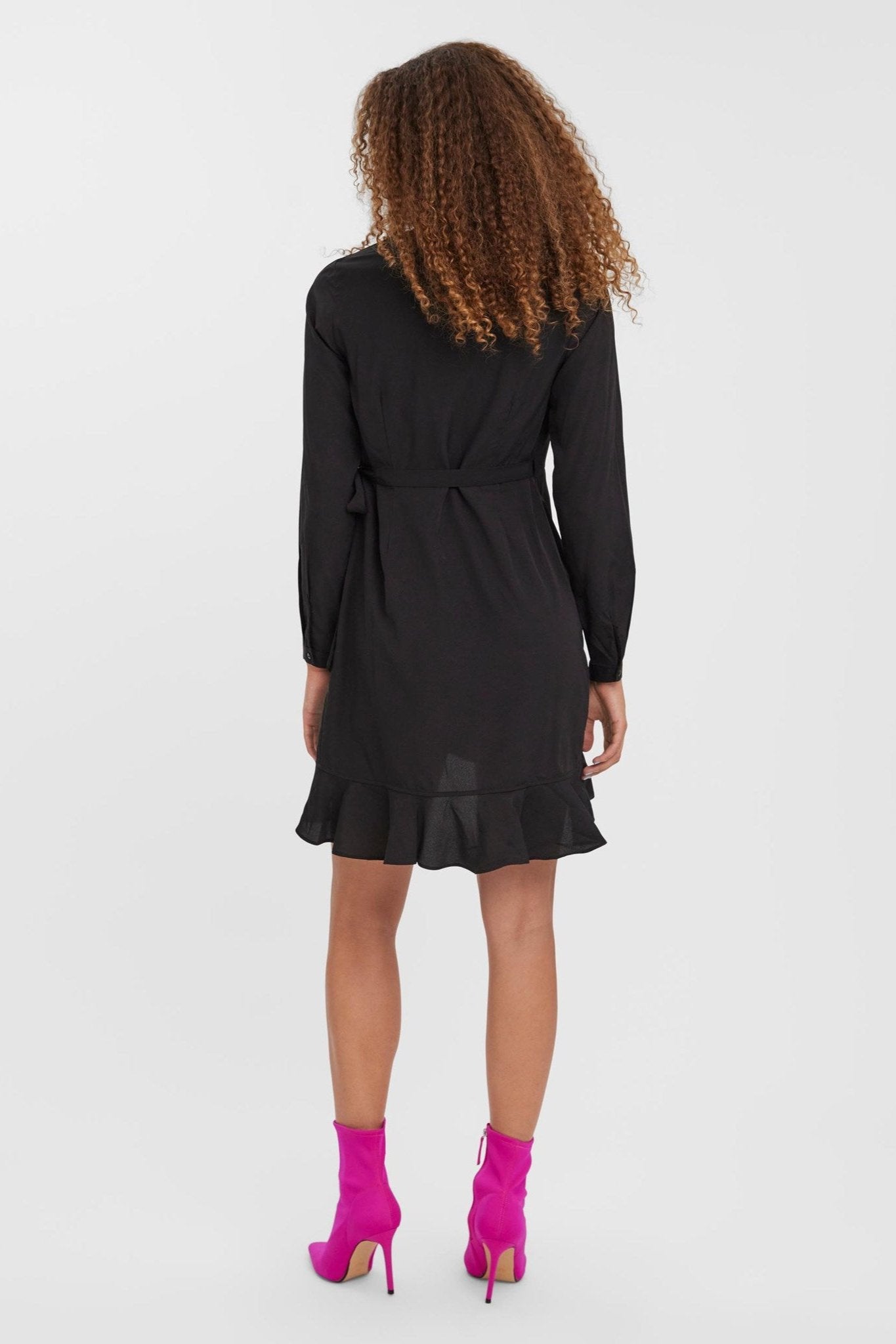 Henna Wrap Frill Kjole - Sort