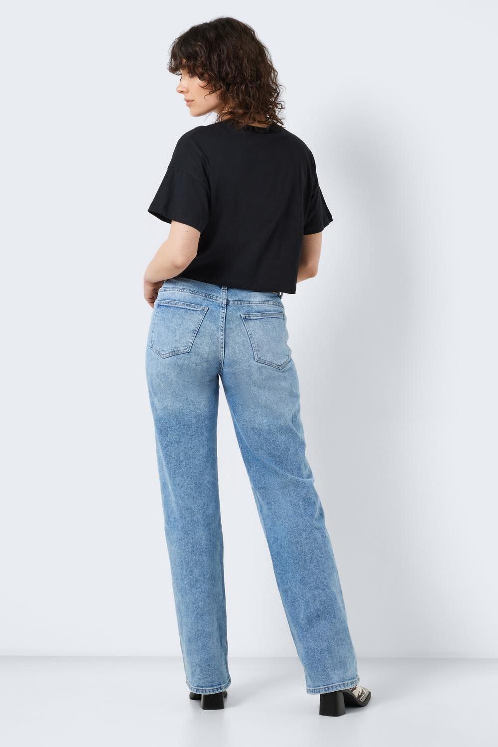 Alena S/s O-neck Semicrop Top
