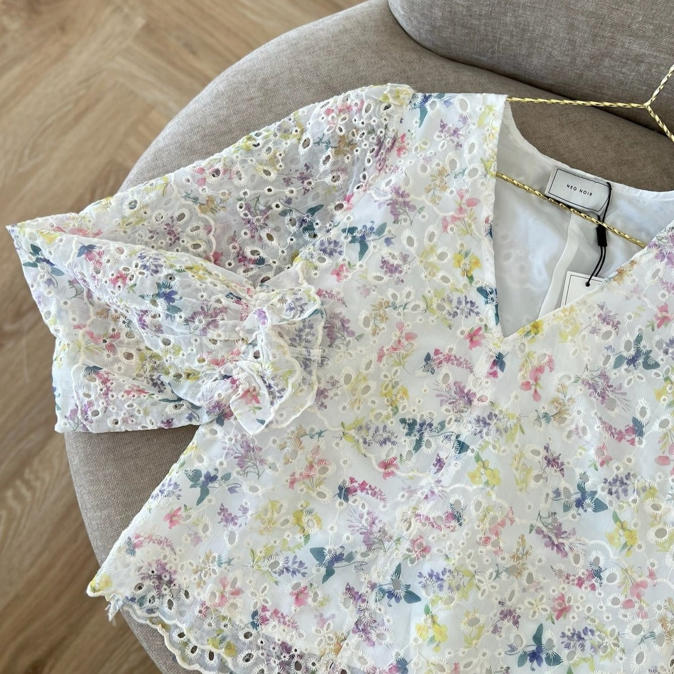 Neo Noir Candice Embroidery Bluse Creme