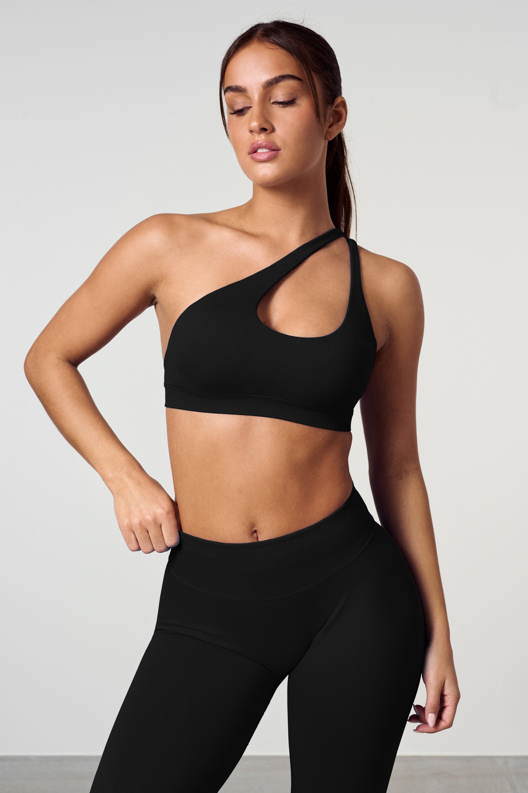 Sculpt Sports Bra