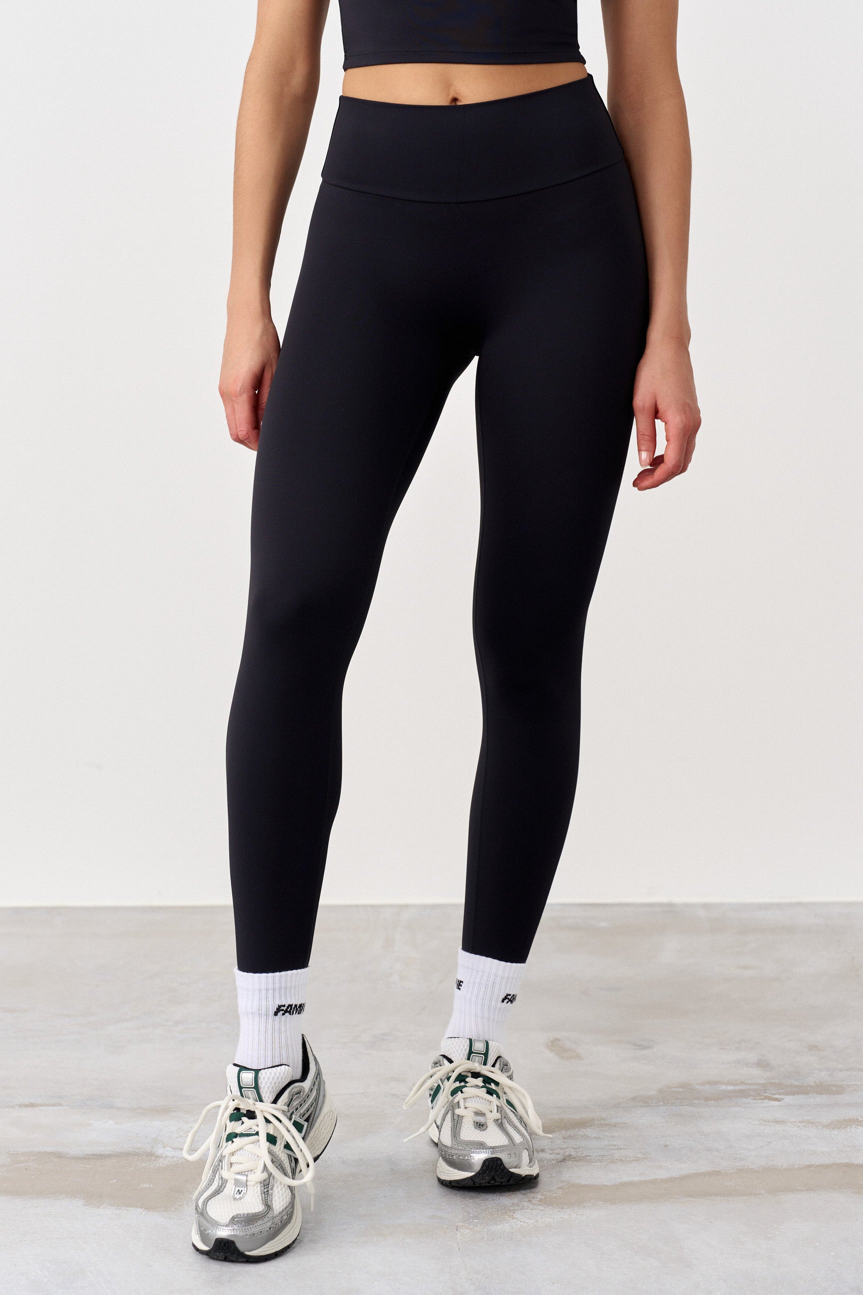 Signature Leggings
