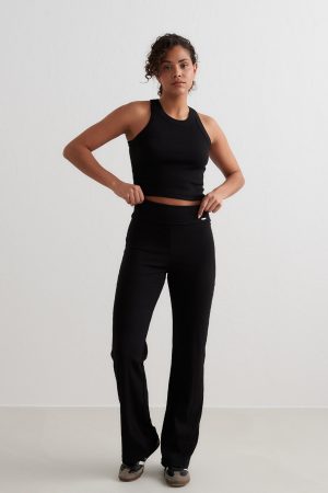 Ease Ribbed Pants