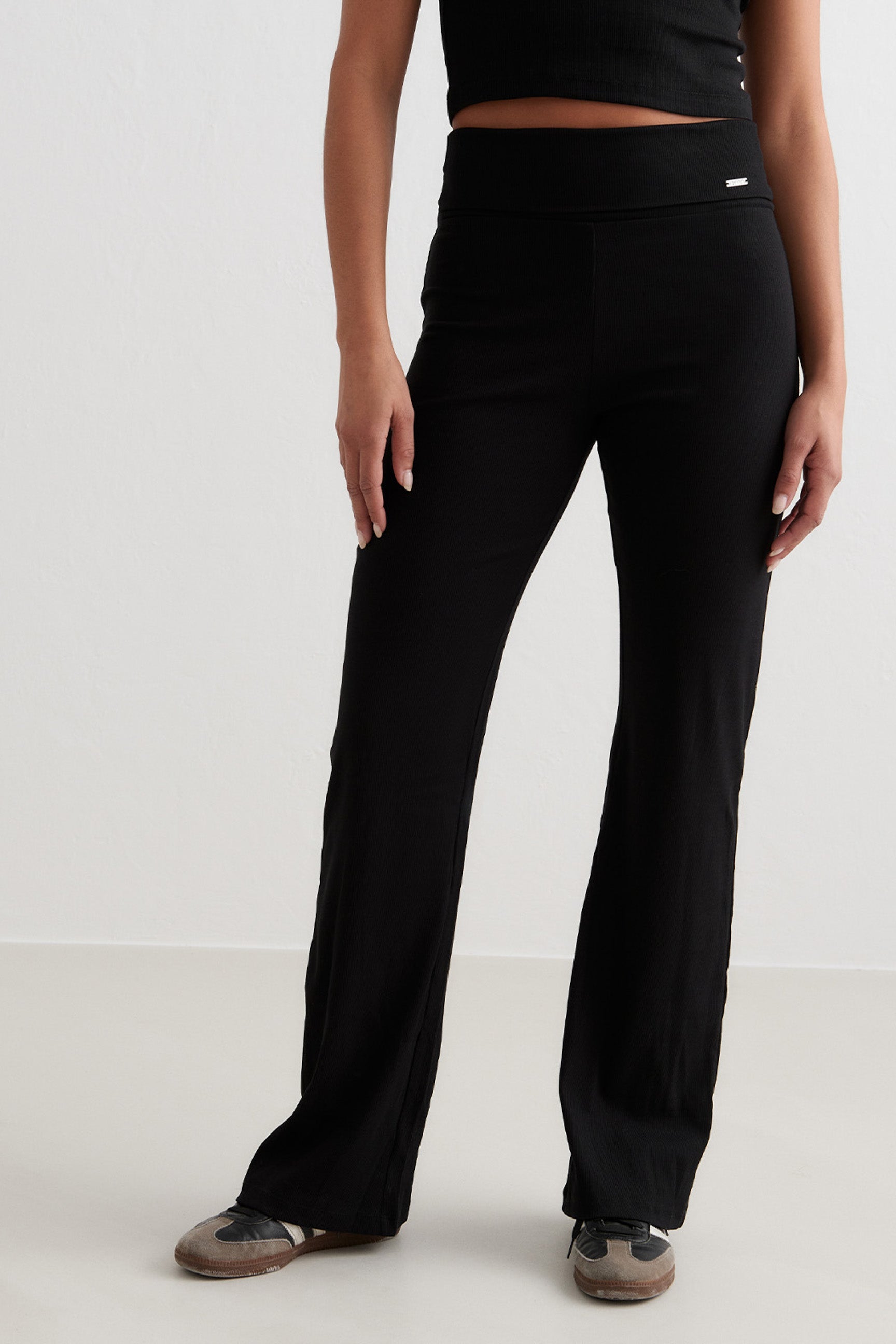 Ease Ribbed Pants