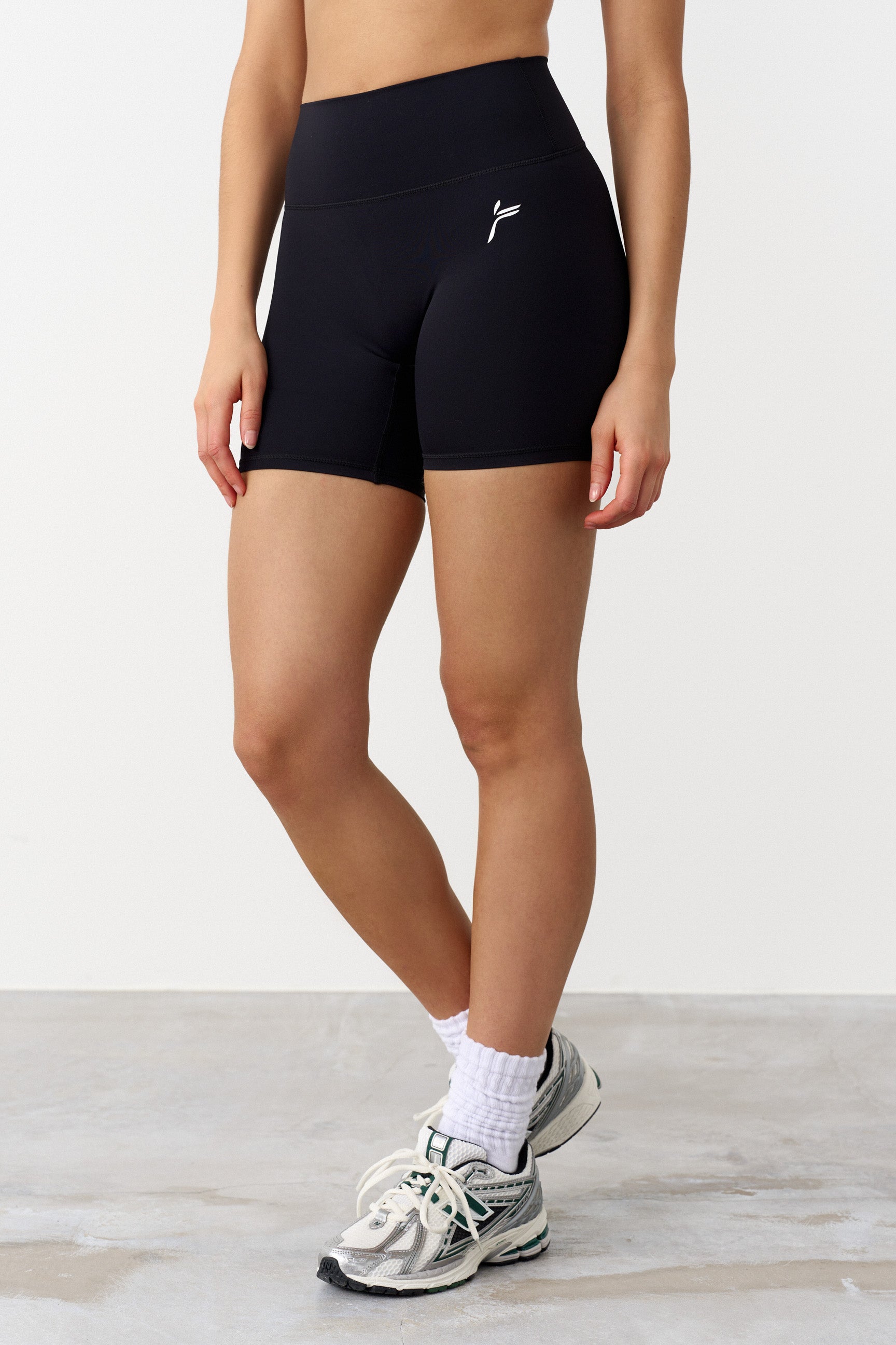 Signature Scrunch Shorts