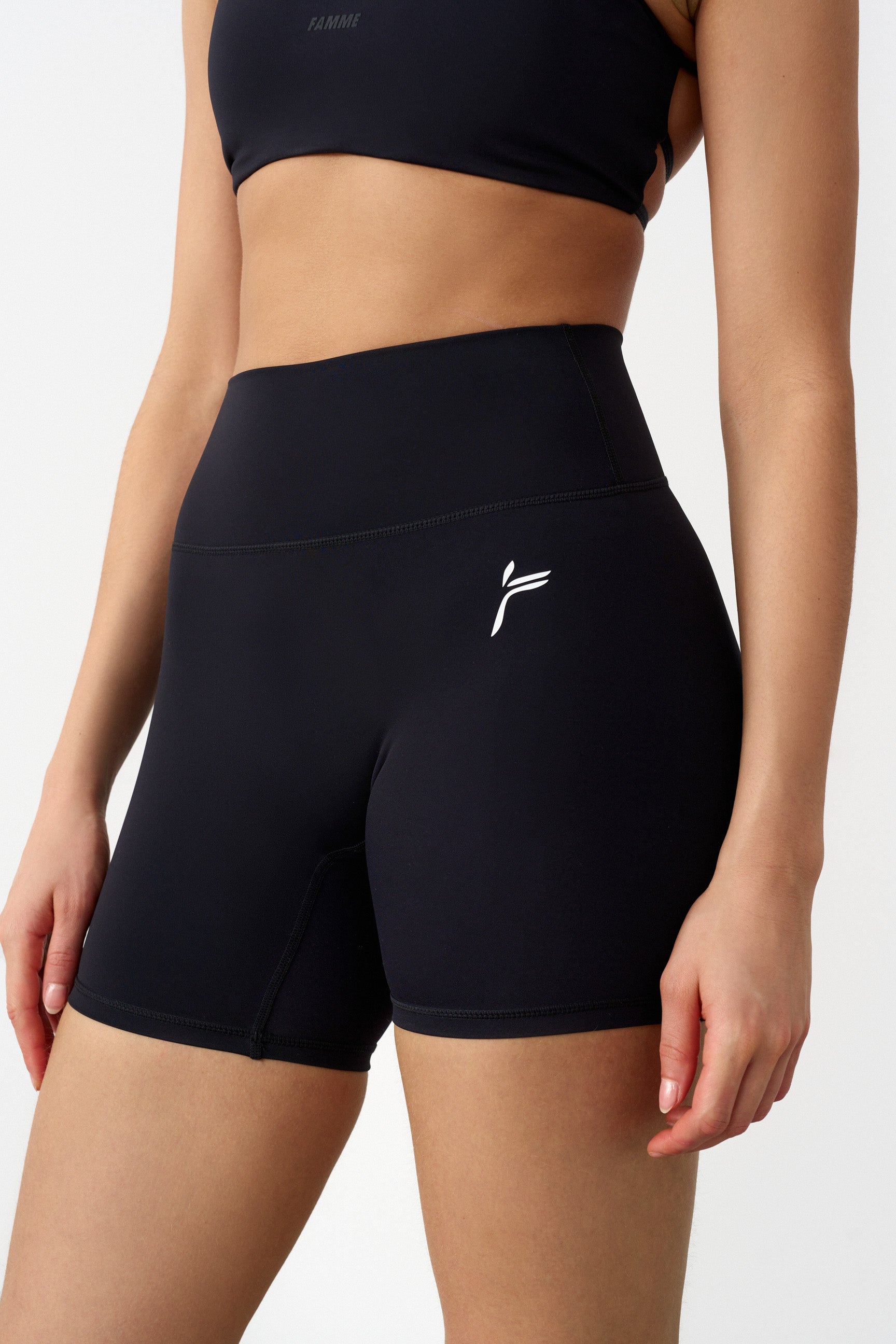 Signature Scrunch Shorts
