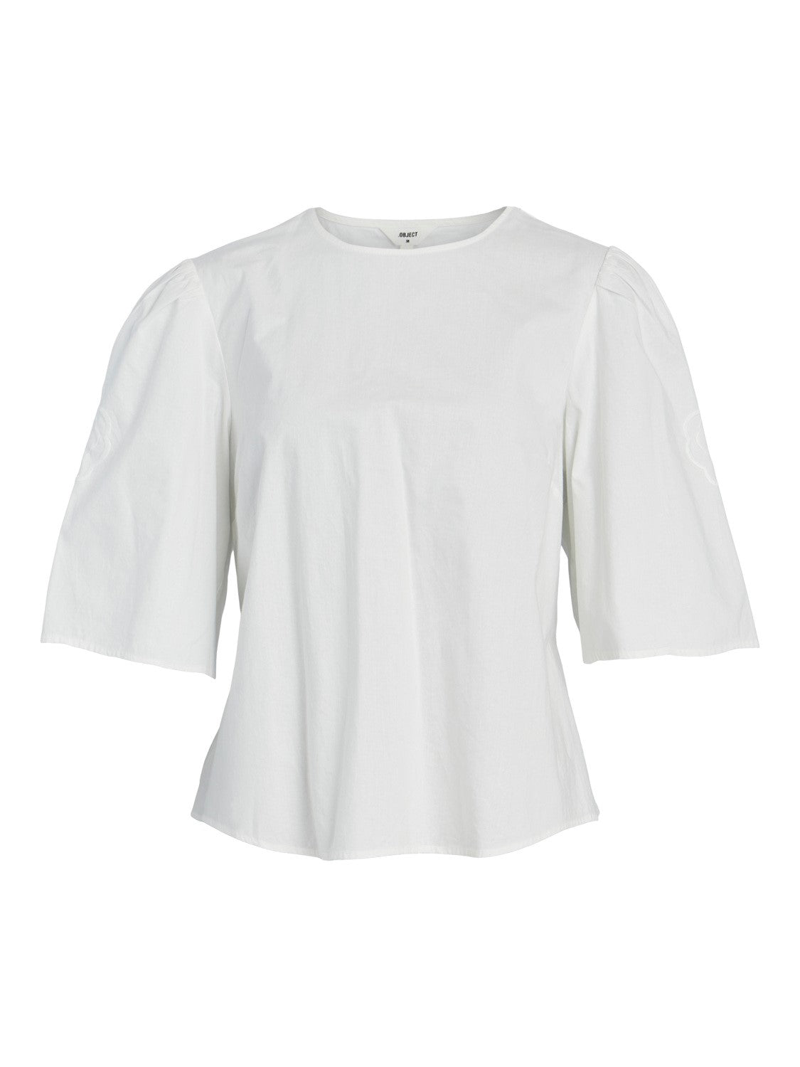 Object Arika 2/4 Top Cloud Dancer