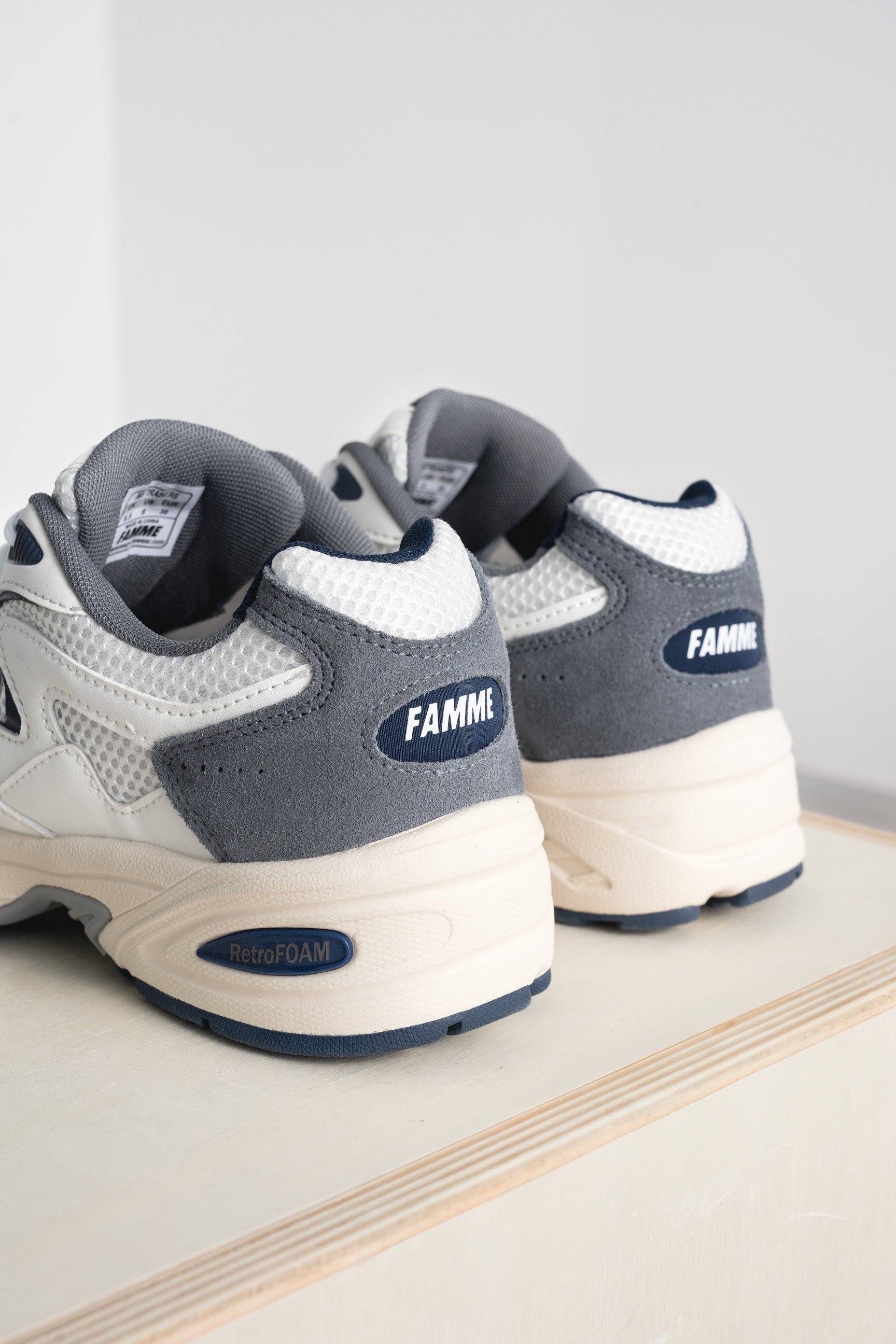 90S Trainers