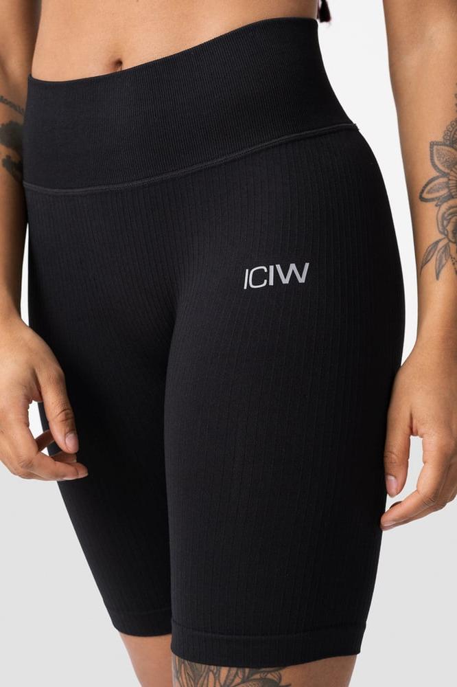 Ribbed Define Seamless Biker Shorts