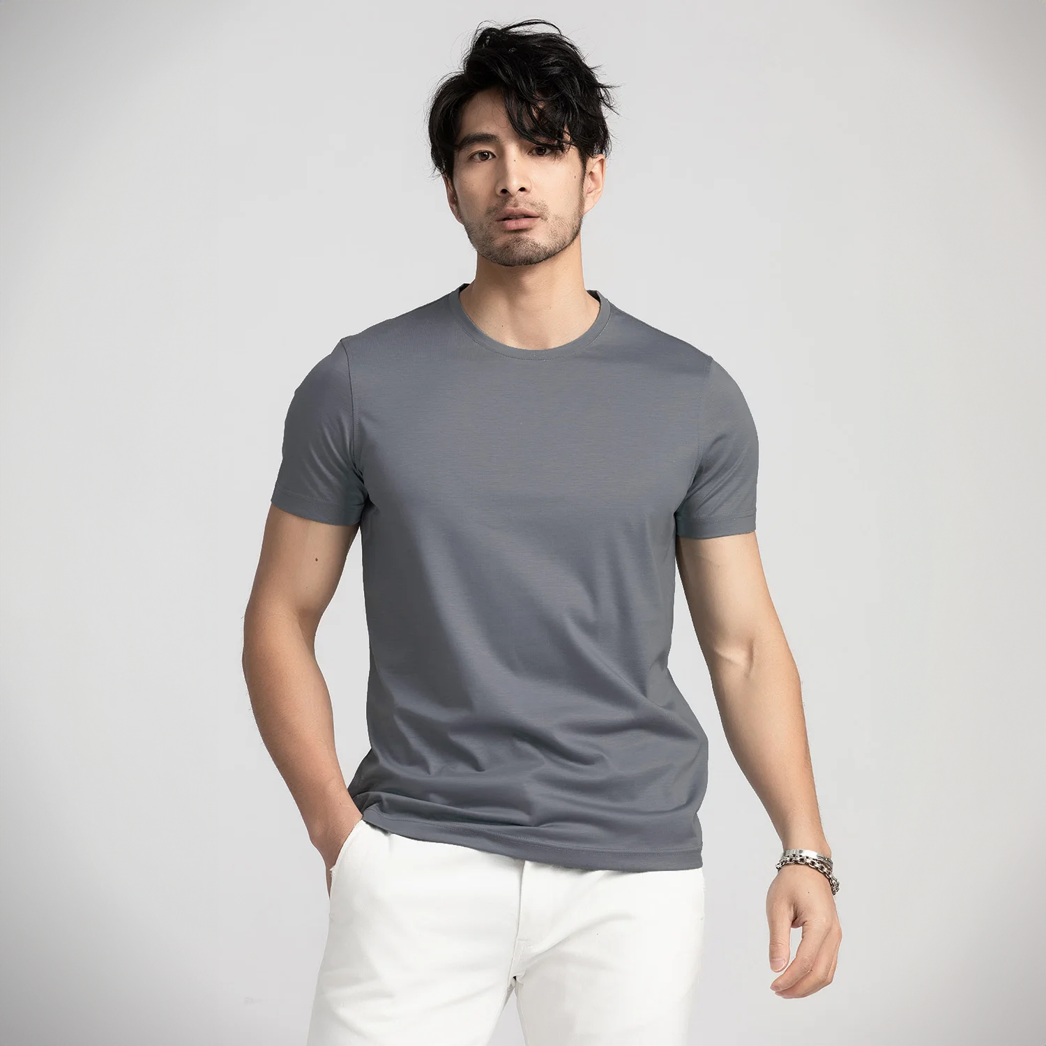 Aksel | Stilfuld silke-T-shirt