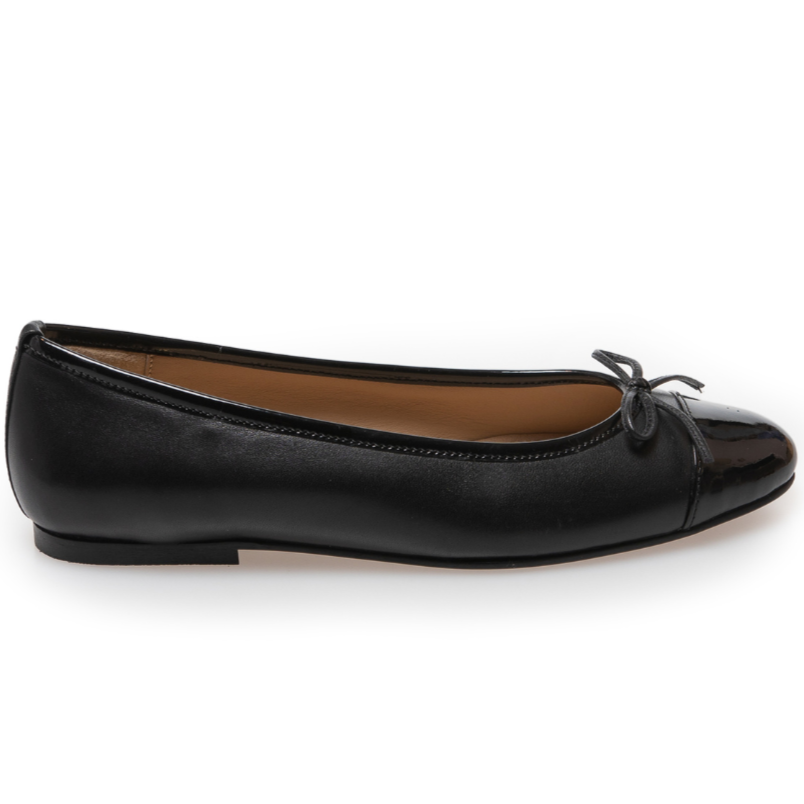 Copenhagen Shoes Like Moving Patent Toe Black Patent