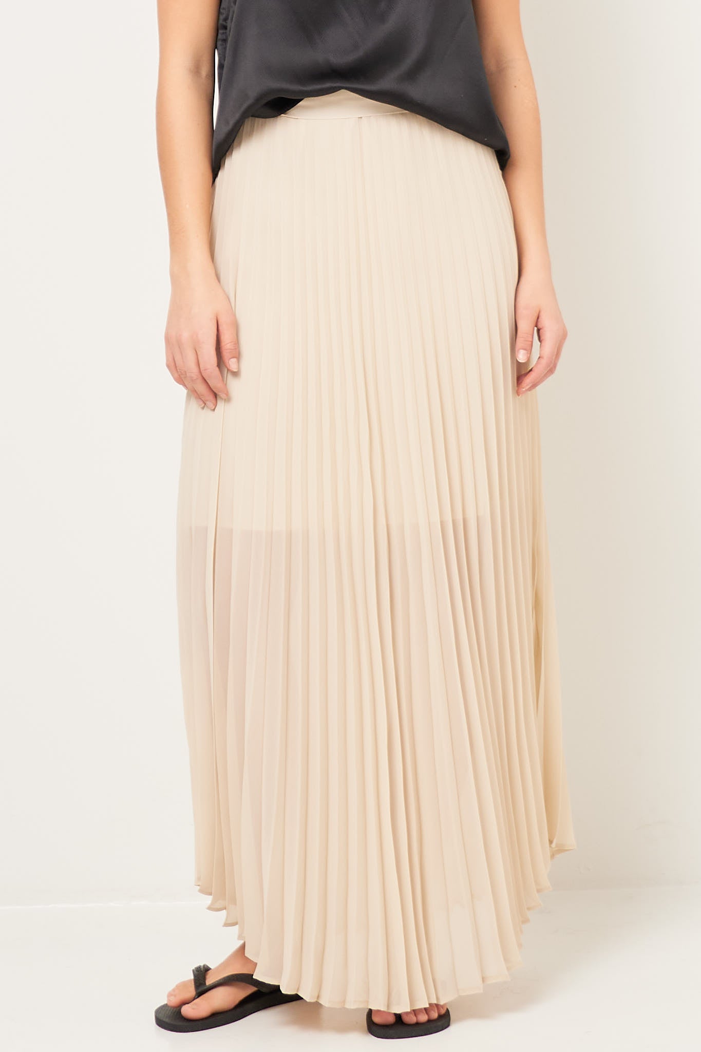 Pleated Skirt Ivory
