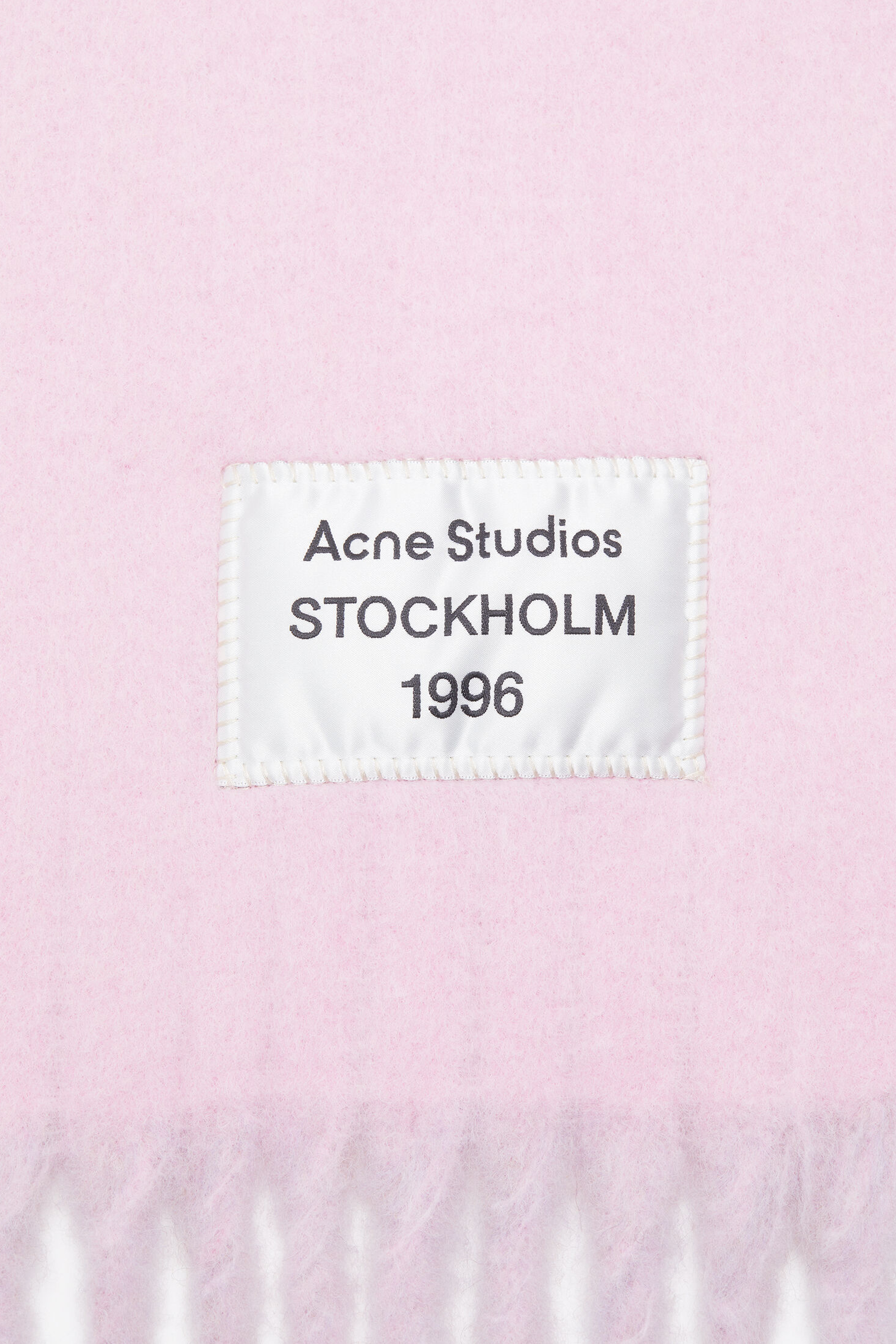 Fringed Scarf Logo Label Pink/Lilac Levere