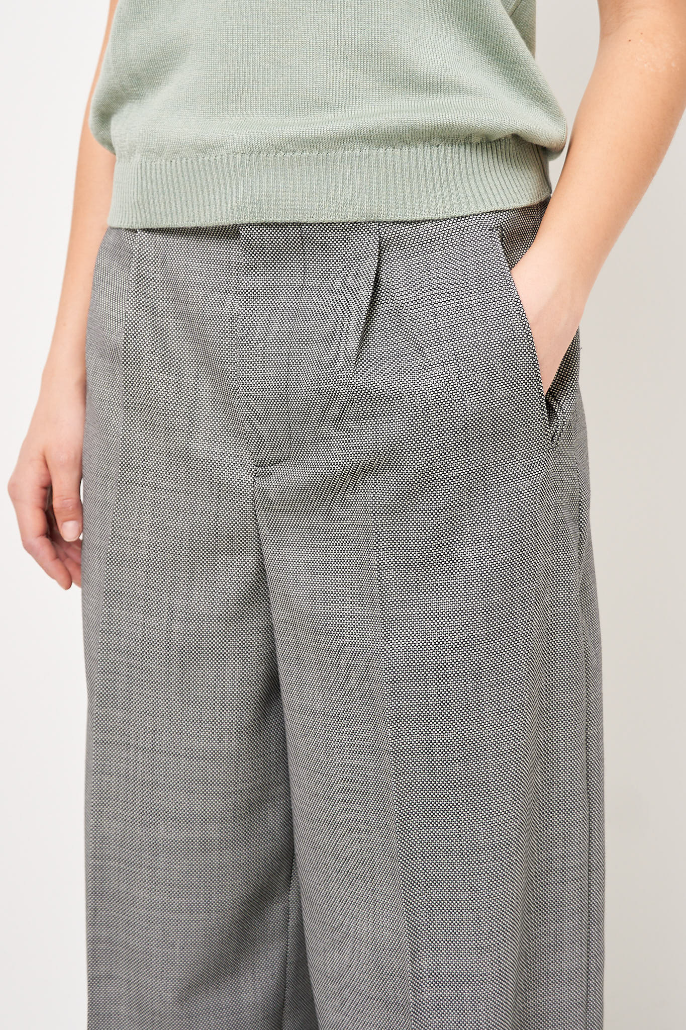 Thursday Trousers Circle Grid
