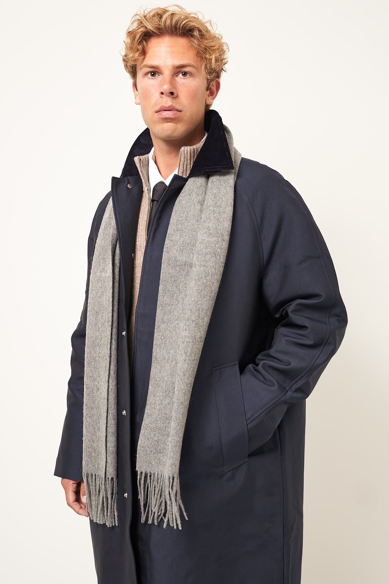 Soft Wool Scarf Grey Hot på udsalg