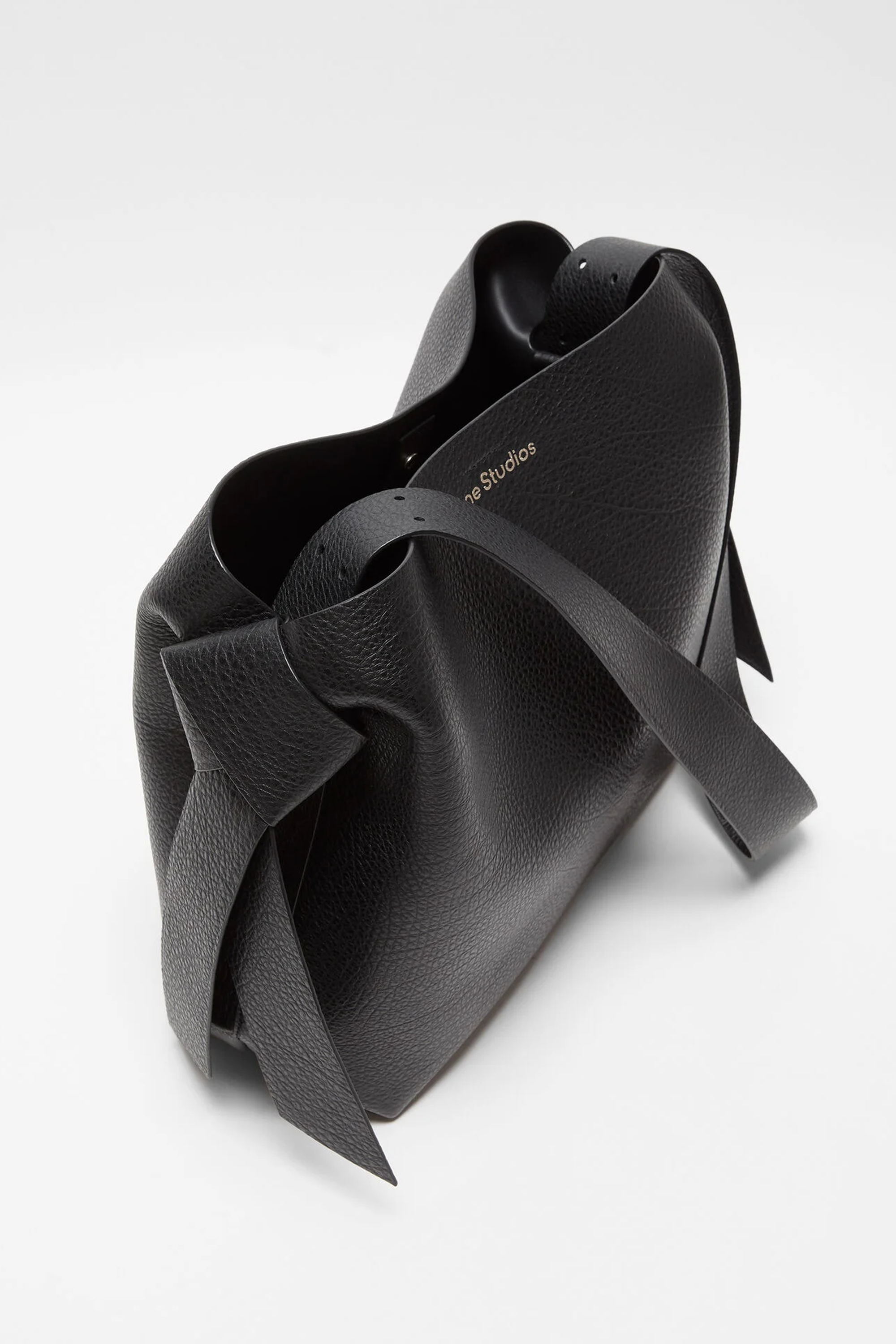 Musubi Midi Shoulder Bag Black