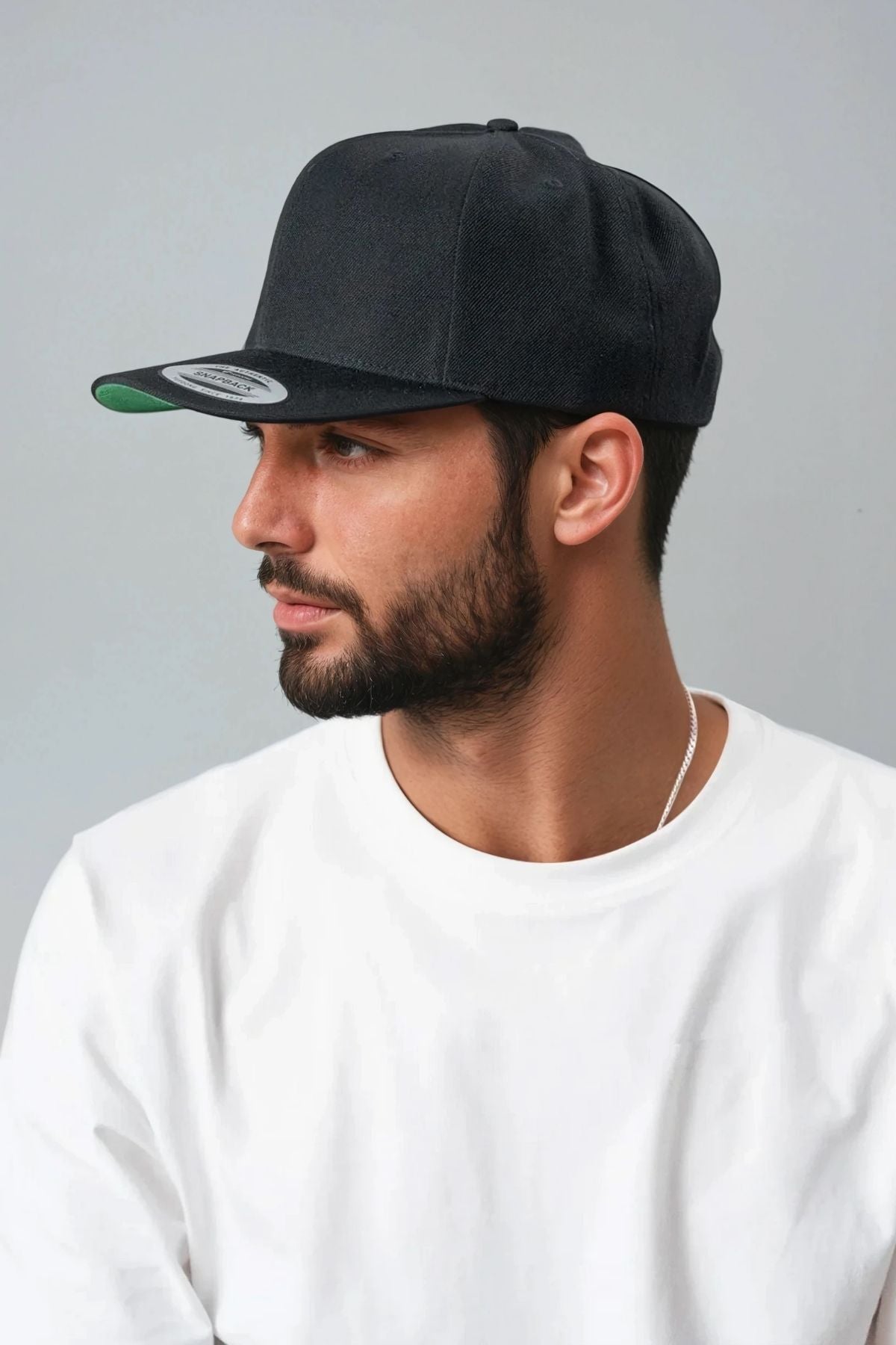 Classic Snapback - Black