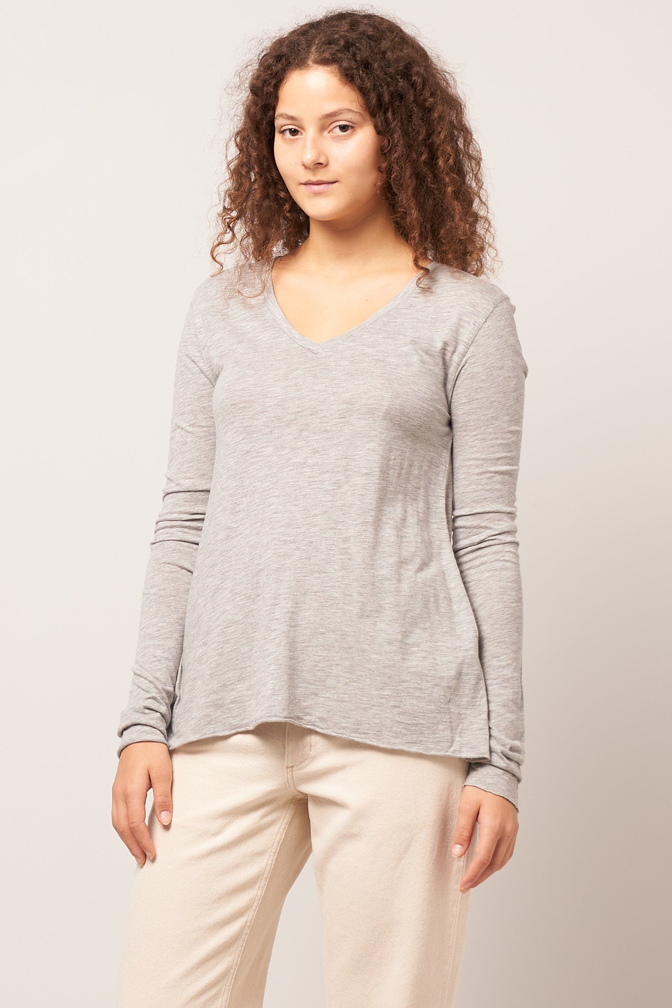 Jacksonville V-neck LS T-shirt Heather Grey Hot på udsalg