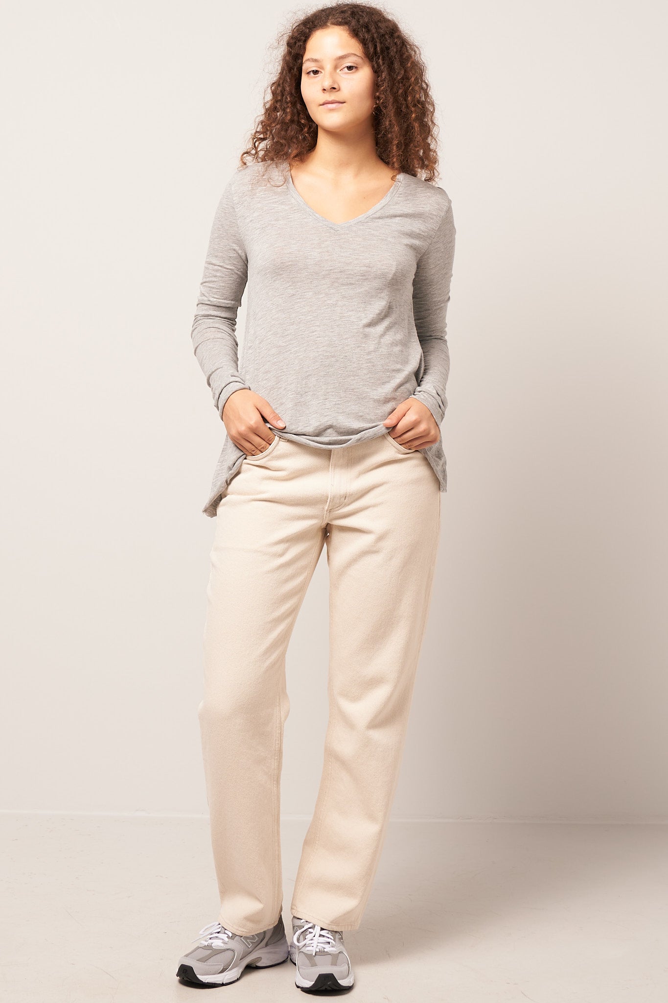 Jacksonville V-neck LS T-shirt Heather Grey Hot på udsalg