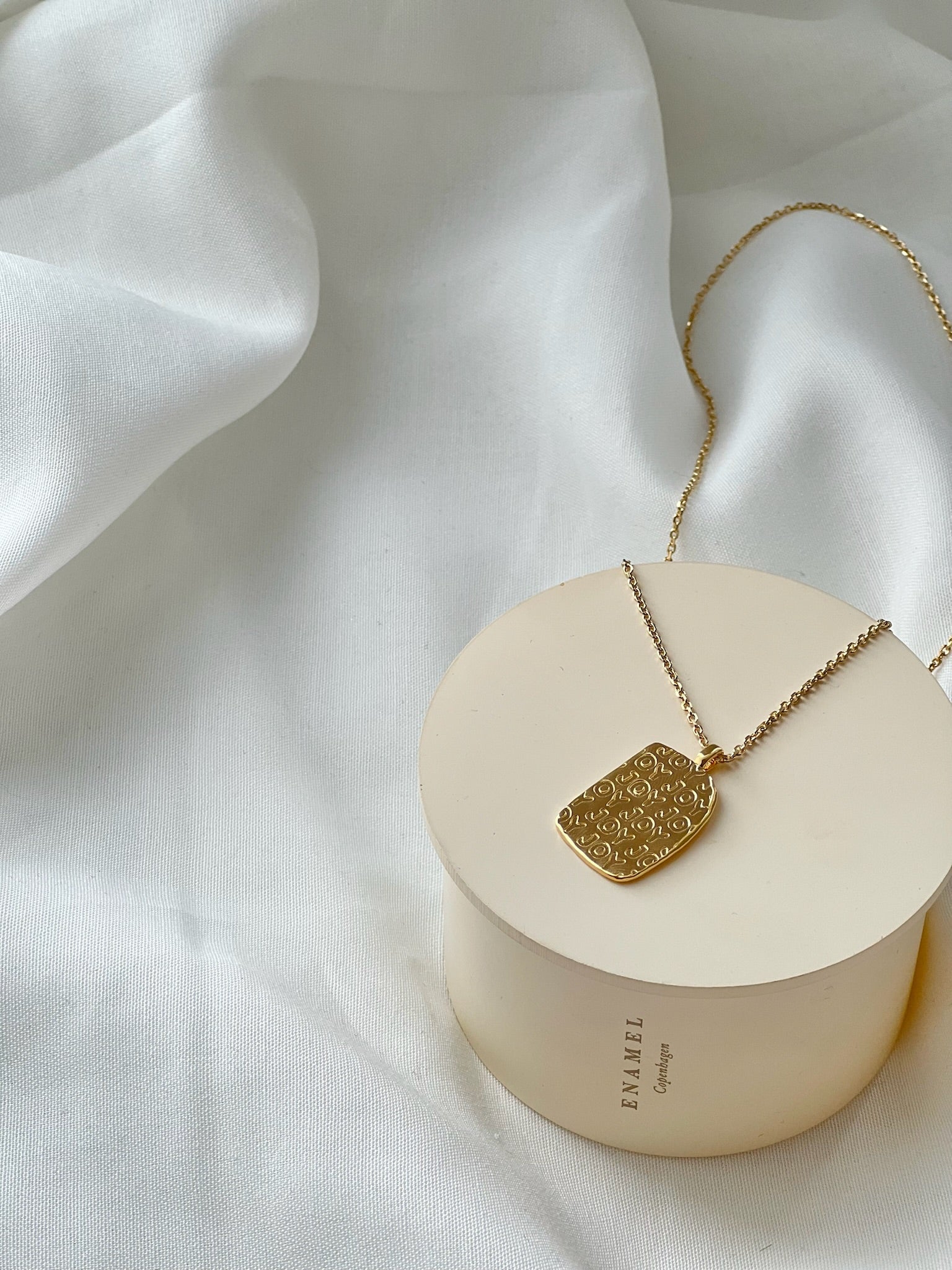Enamel Joy Statement Halskæde