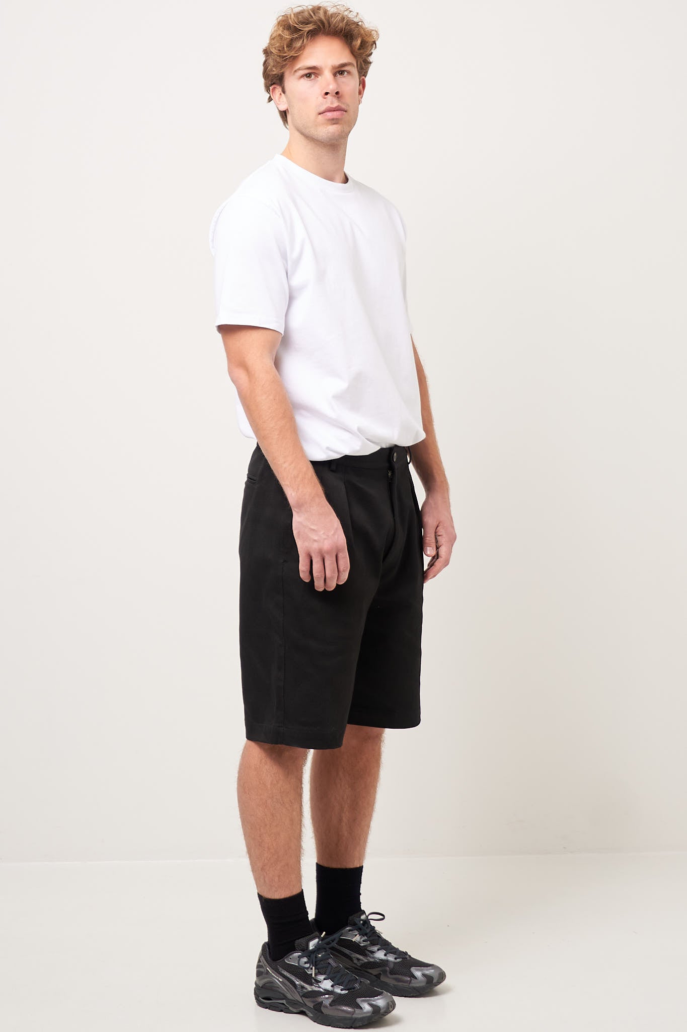 Fold Shorts Black Twill