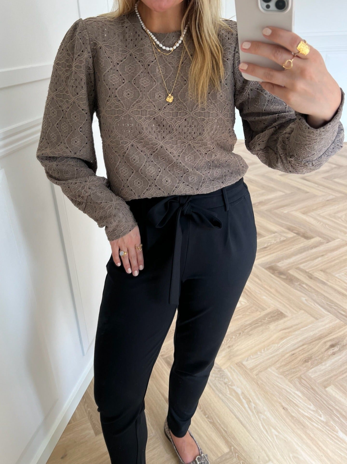 Object Feodora LS Top Morel NOA24