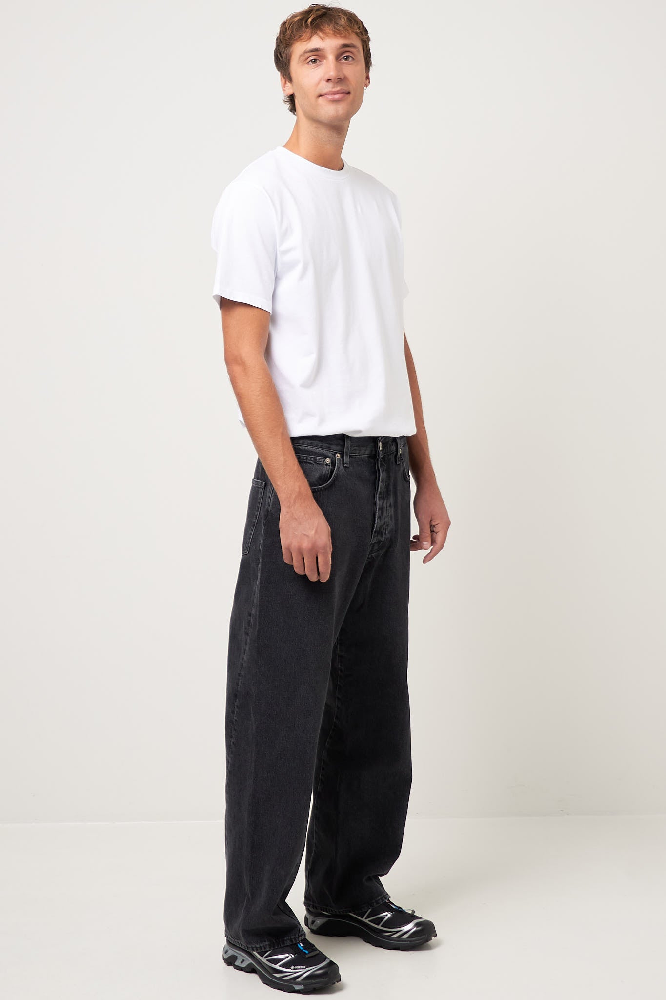Wide Twist Washed Black