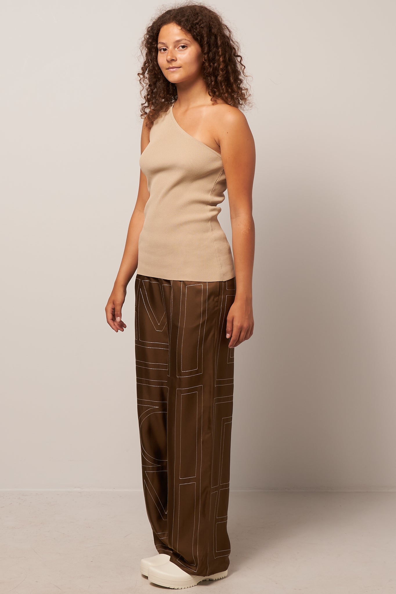 One-Shoulder Ribbed Top Beige Hot på udsalg
