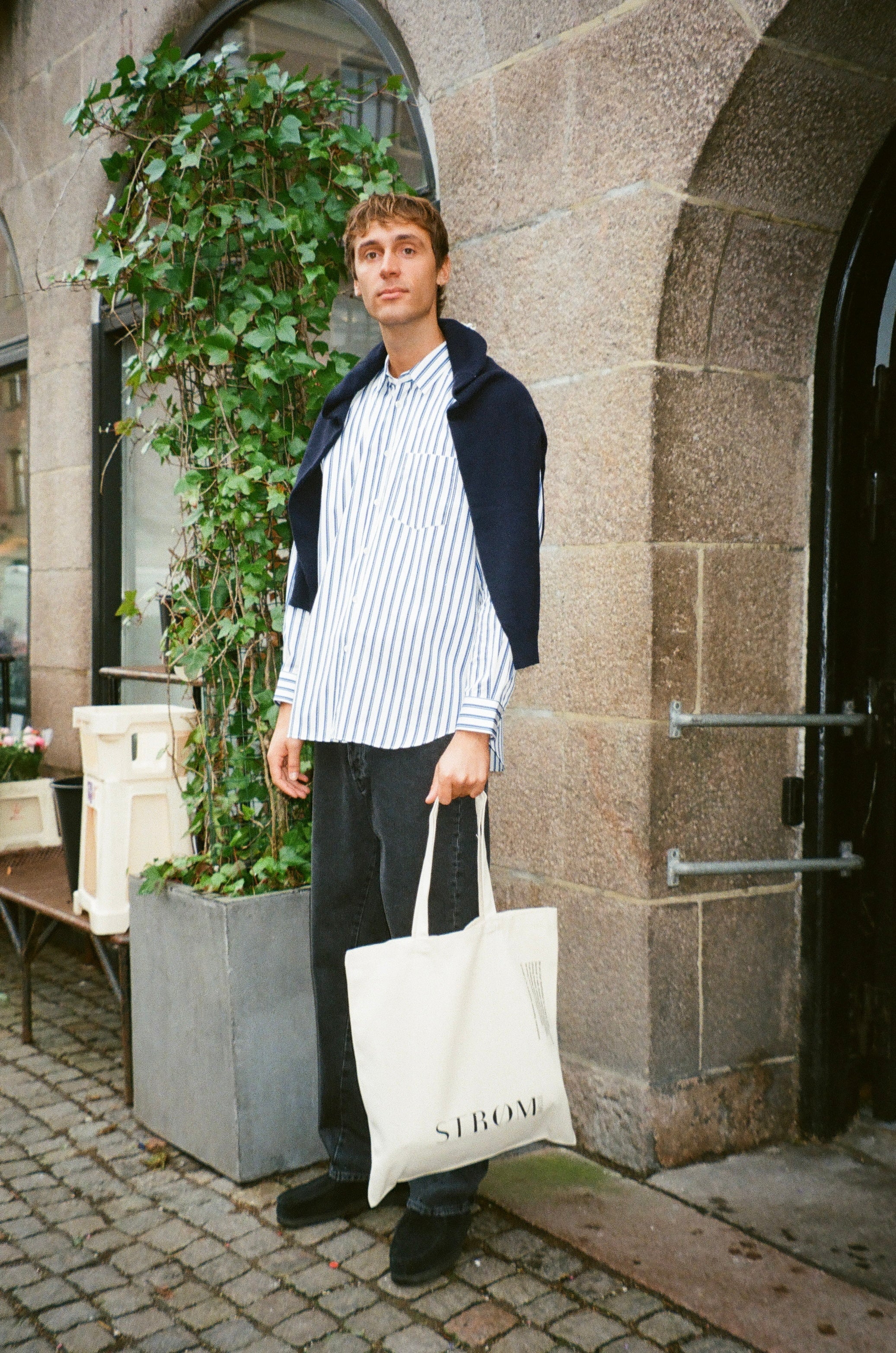 STRØM Everyday Tote bag Black