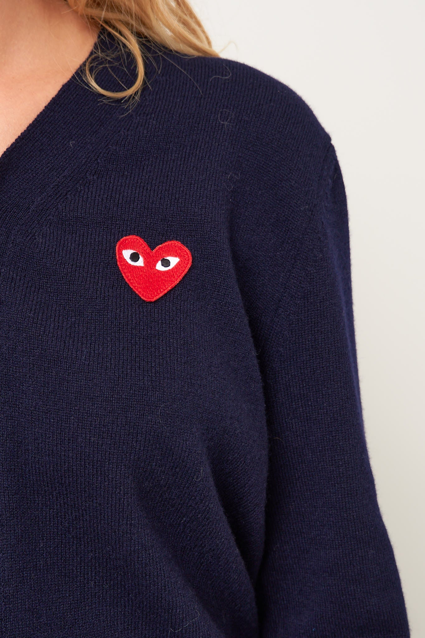 Red Heart Cardigan Navy Hot på udsalg