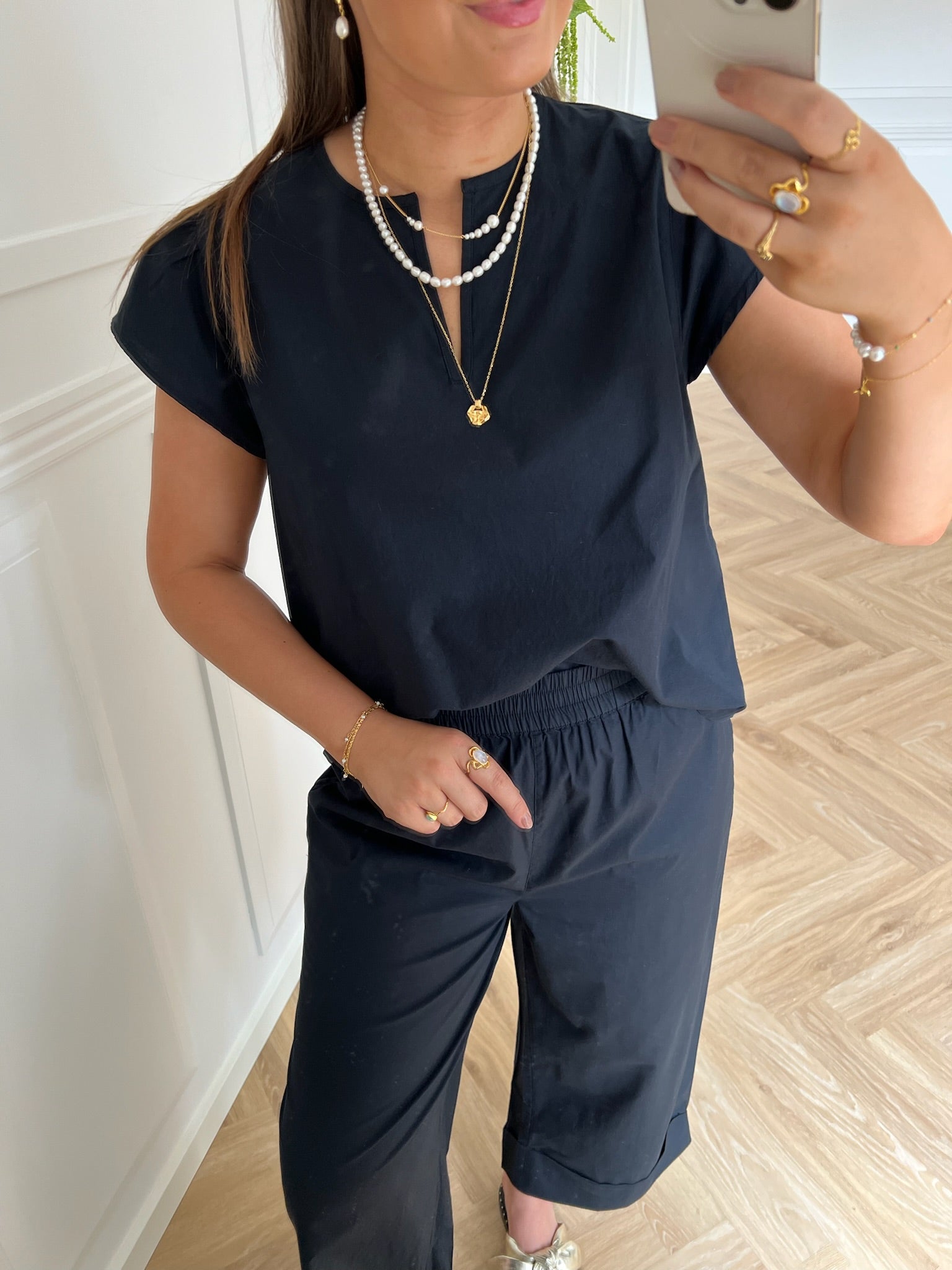 Basic Apparel Silje SS Top Black