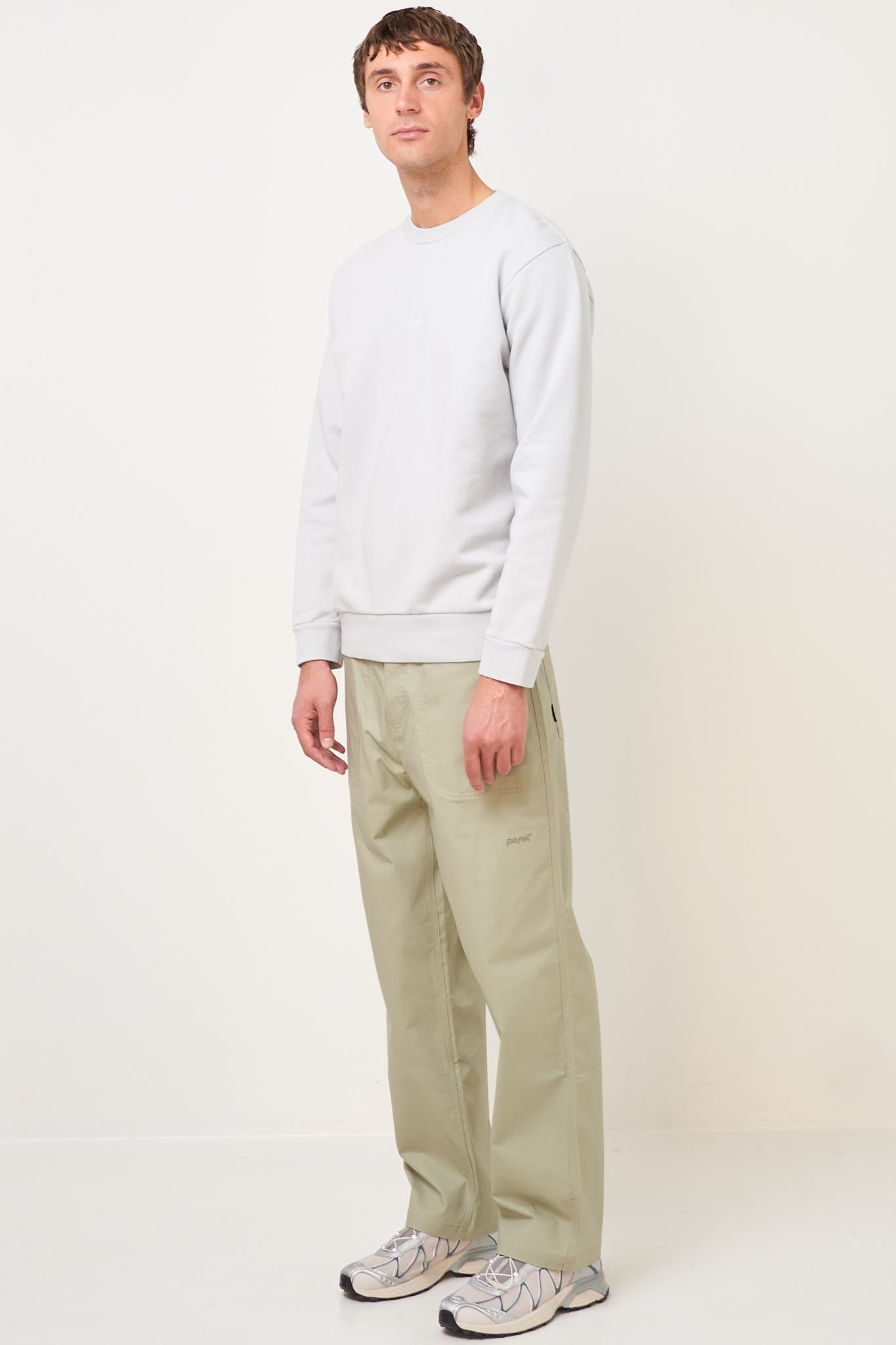 Opus Crewneck Platinum