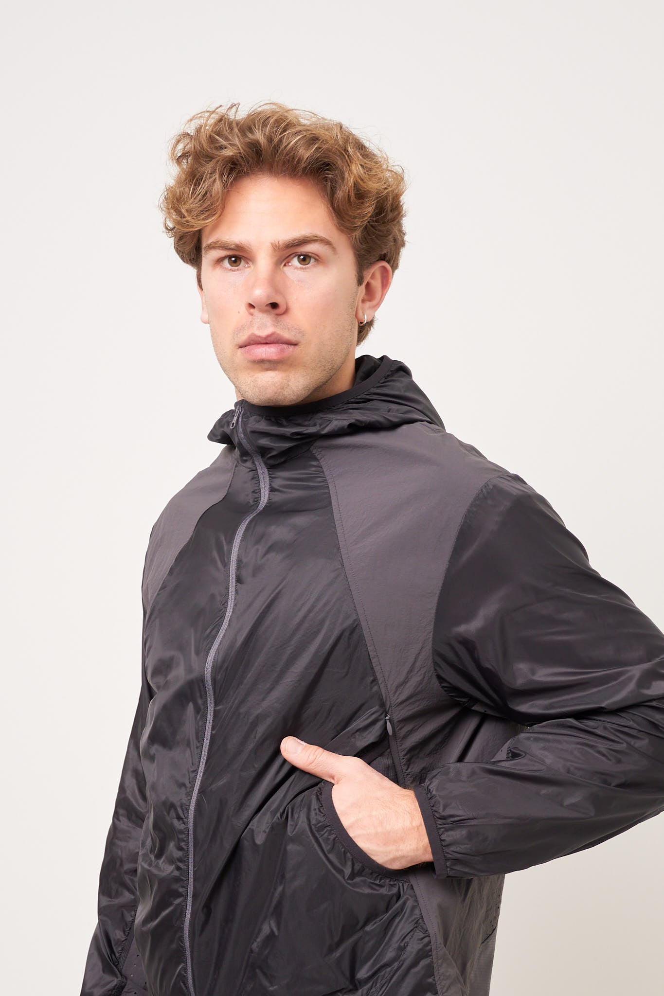 LT Technical Jacket Dark Grey Levere