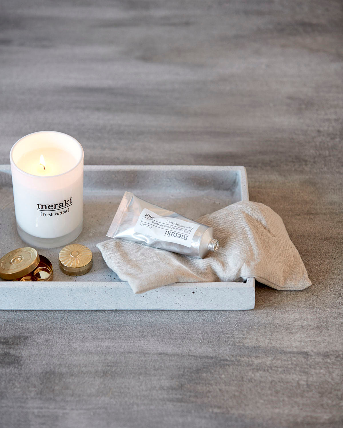 Meraki Bakke Grey
