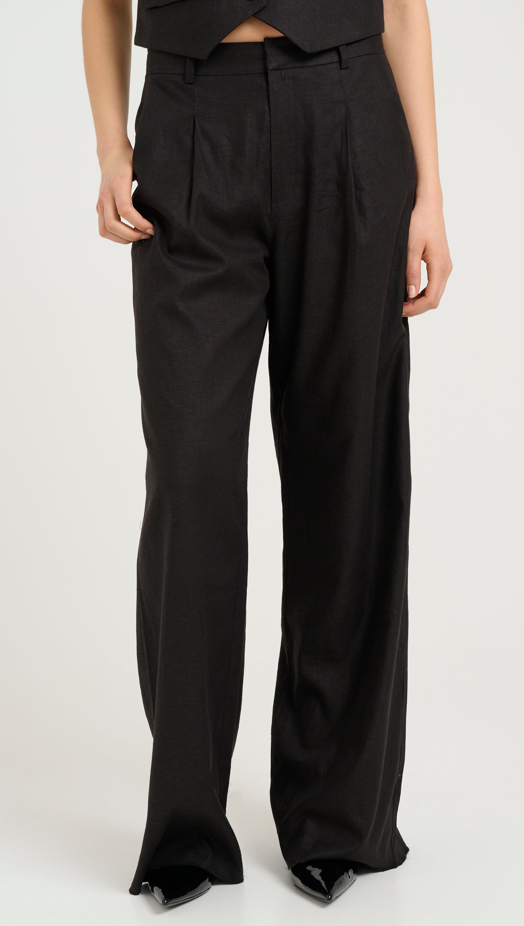 Gestuz Elarah Linen HW Bukser Black
