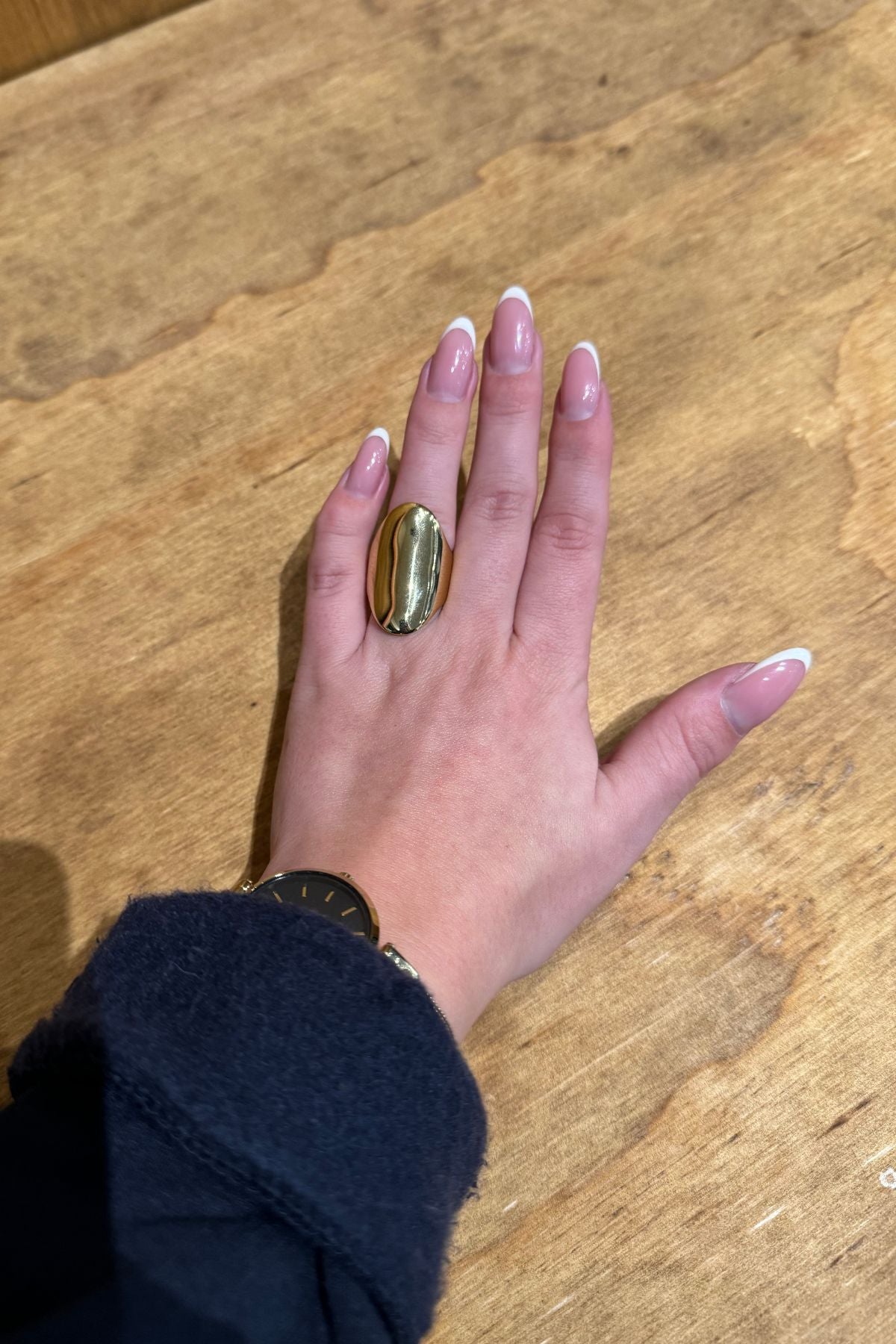 Ellie Luksuriøs Retro Åben Ring - Guld (Sample)